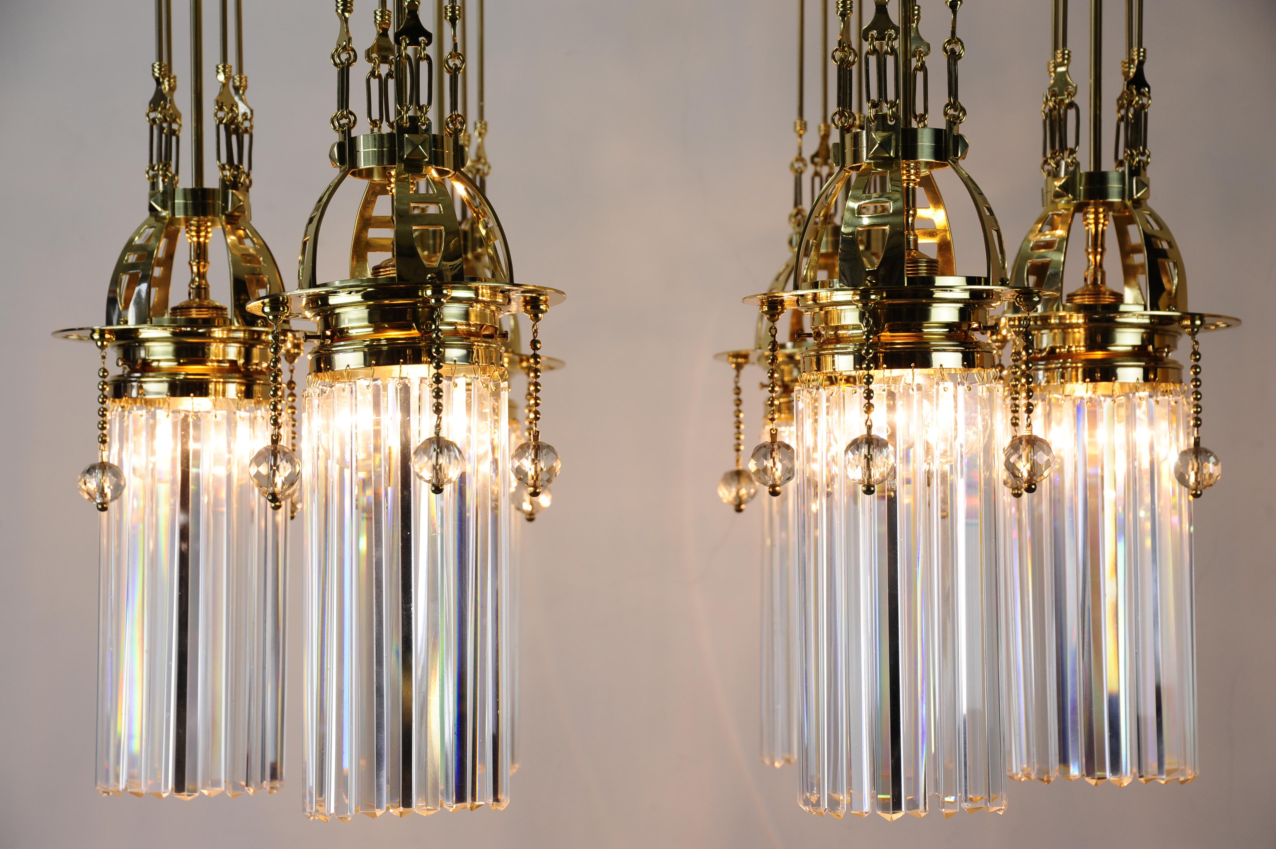 Magnificent and Huge Art Deco Chandelier Vienna, 1920s For Sale 7