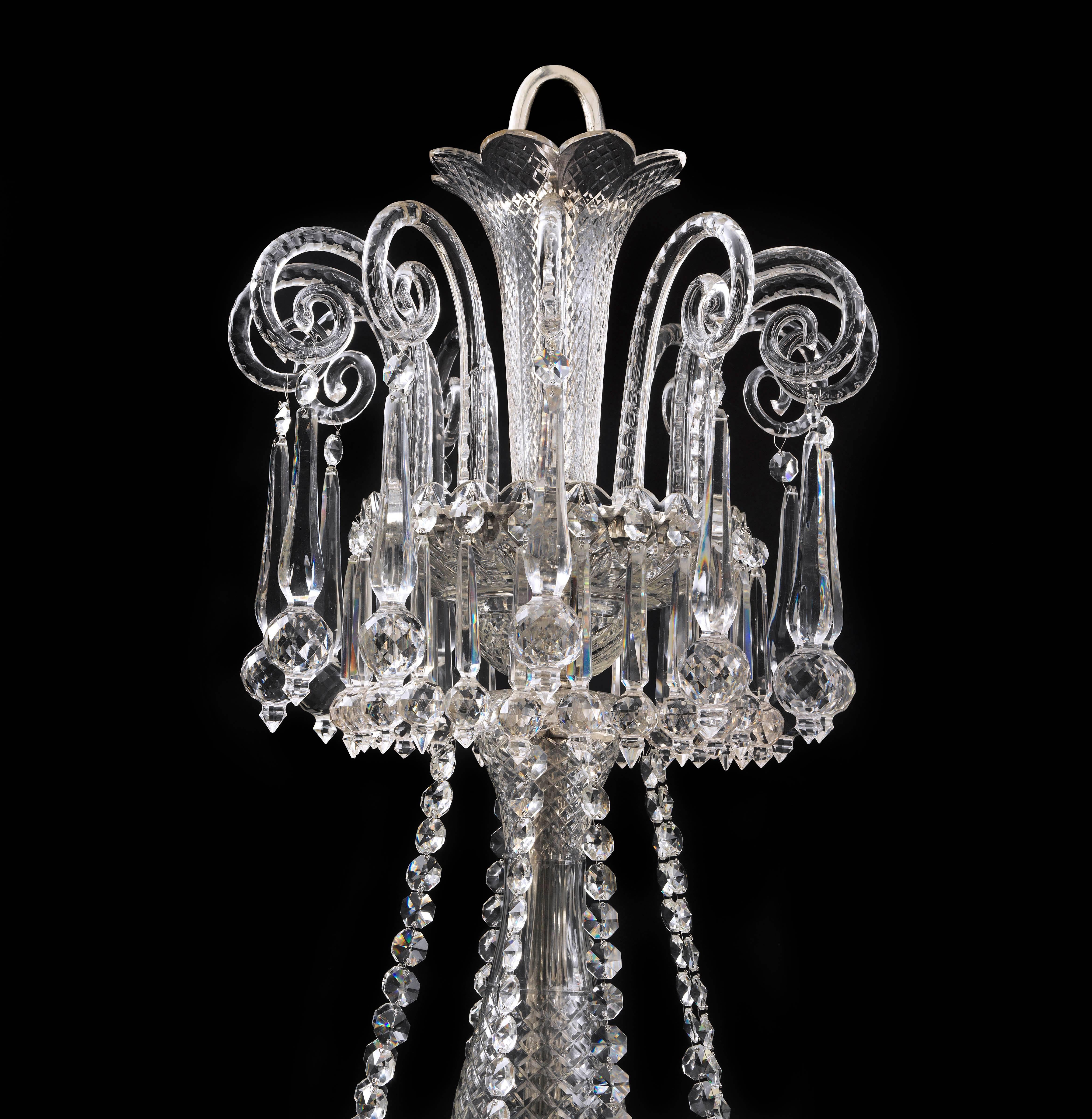 Twenty-Light Crystal and Cut Glass Chandelier For Sale 1