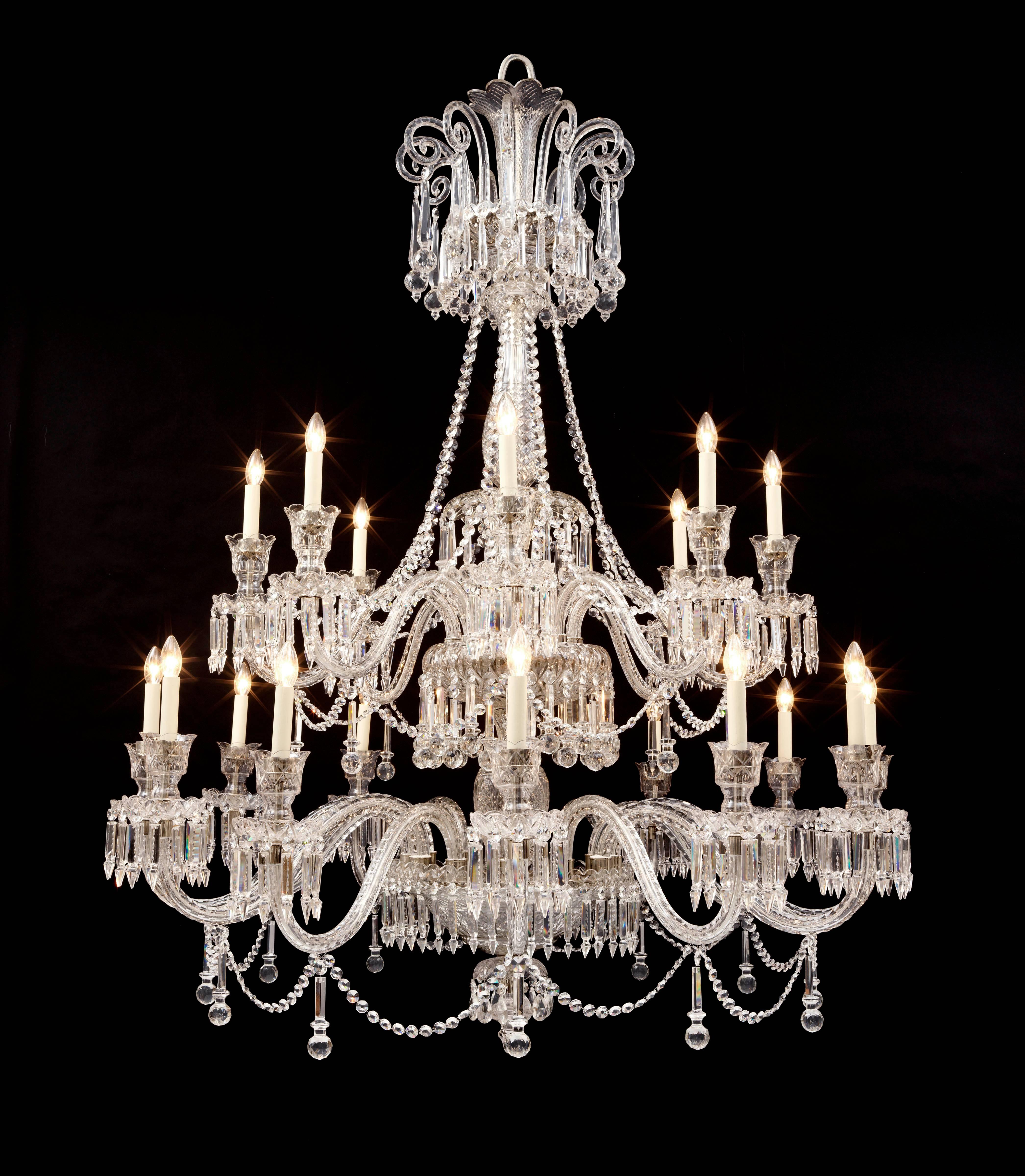 Twenty-Light Crystal and Cut Glass Chandelier For Sale 2