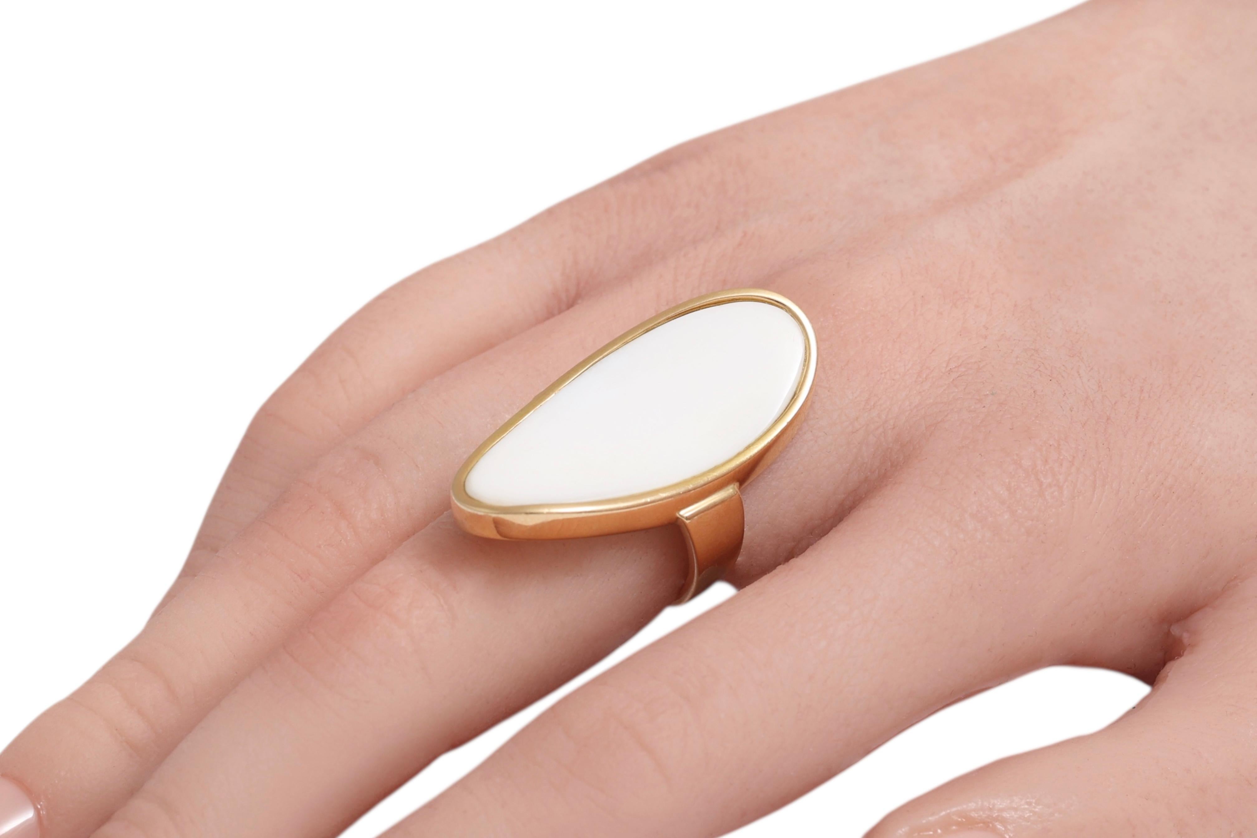 Magnífico y Raro Anillo Mattioli Hiroko de Oro Amarillo de 18 Quilates con Kogolong en venta 5