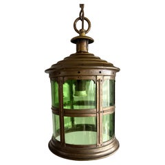 Magnifica lanterna / pendente olandese in ottone e vetro rotondo di Arts & Crafts