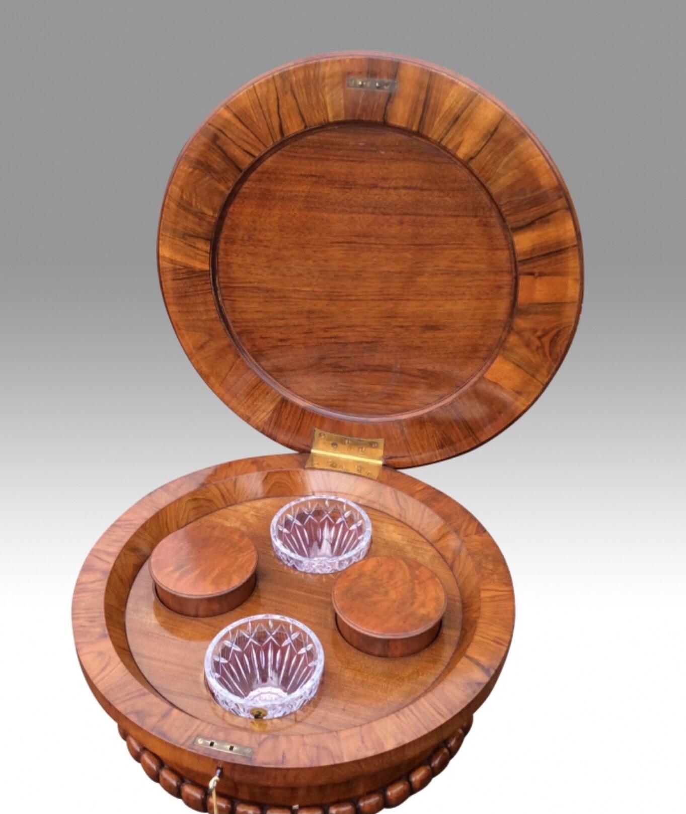 Victorian Magnificent Antique Burr Walnut Teapoy Lamp, Occasional Table For Sale
