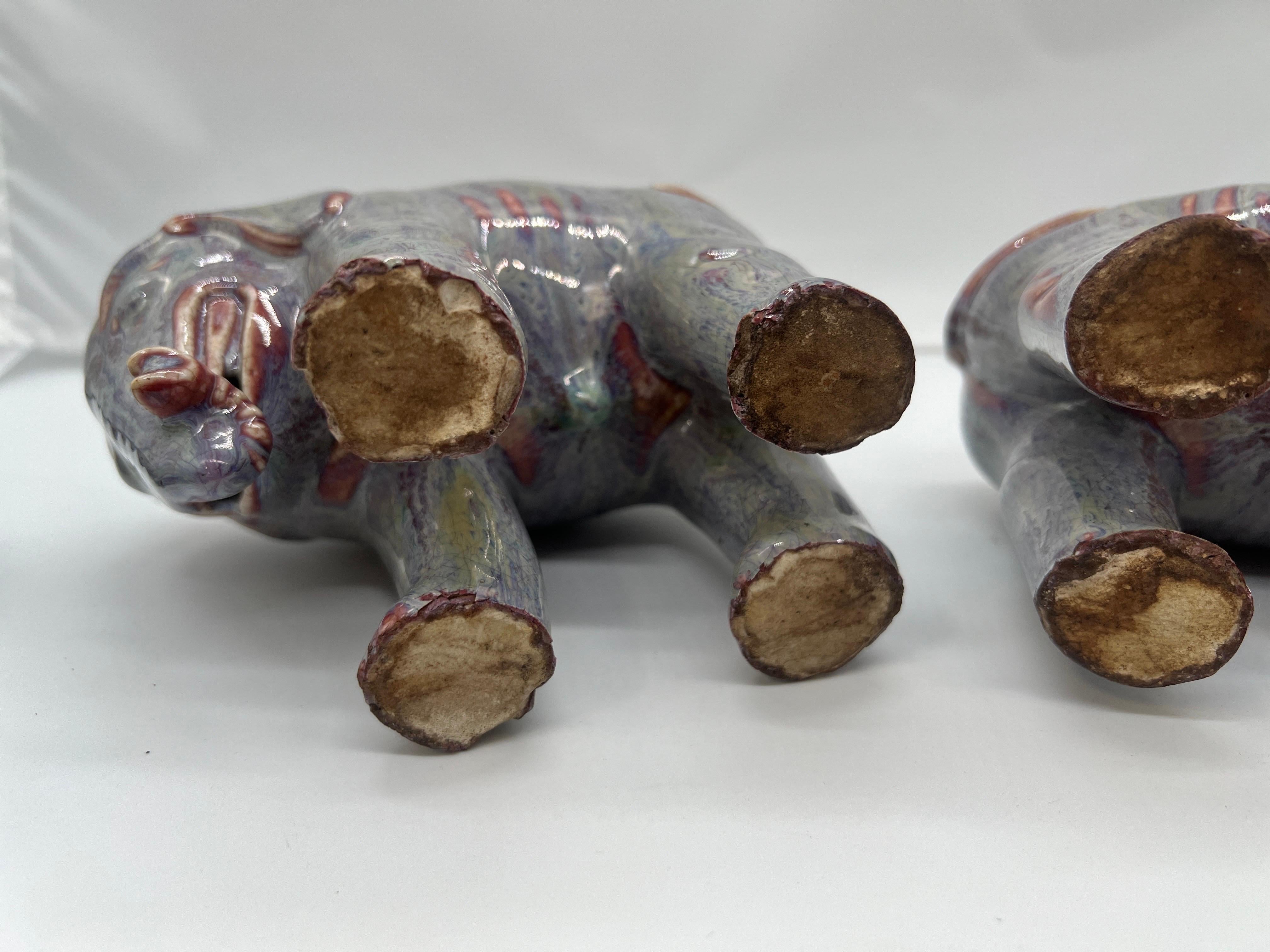 XIXe siècle Magnifiques éléphants anciens en porcelaine de Chine émaillée Flambe - Paire en vente