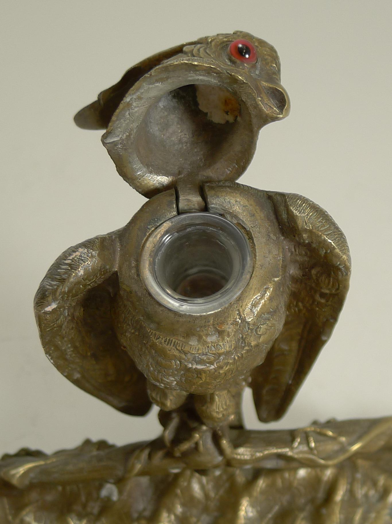 Magnificent Antique English Novelty Inkwell / Pen Tray - Parrot With Glass Eyes In Excellent Condition For Sale In Bath, GB
