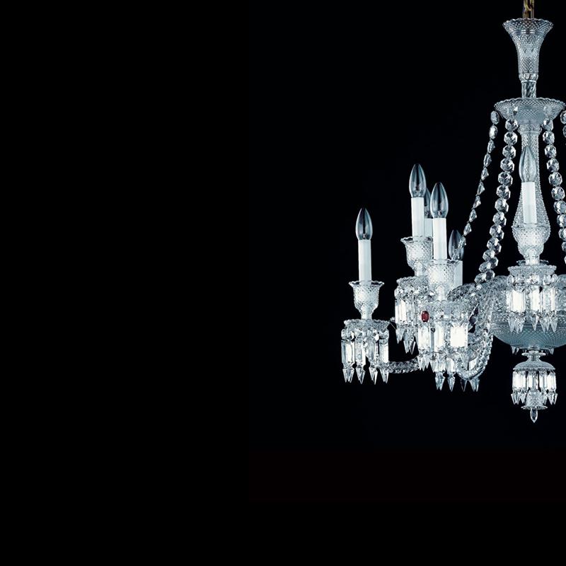 Francese Magnifico lampadario Antique French in cristallo Baccarat stile Luigi XVI in vendita