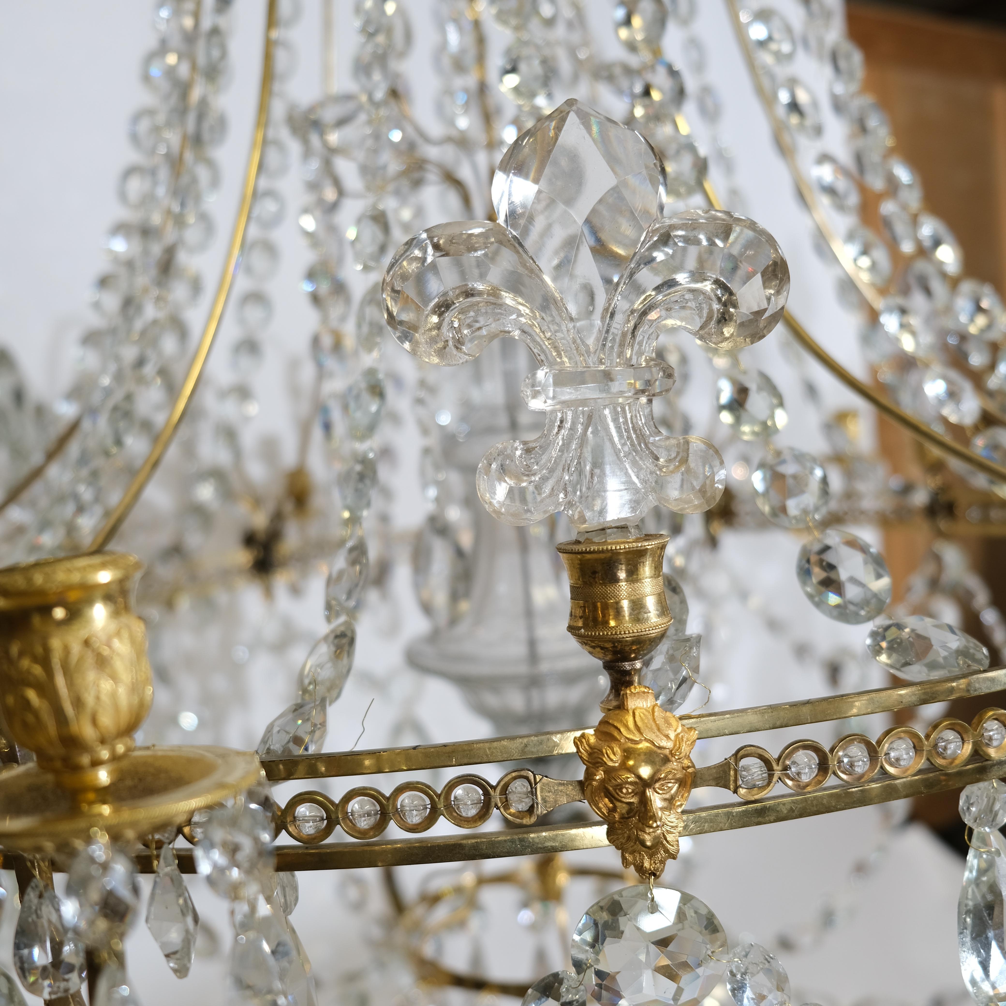Magnificent Antique Important and large 18th c chandelier For Sale 7