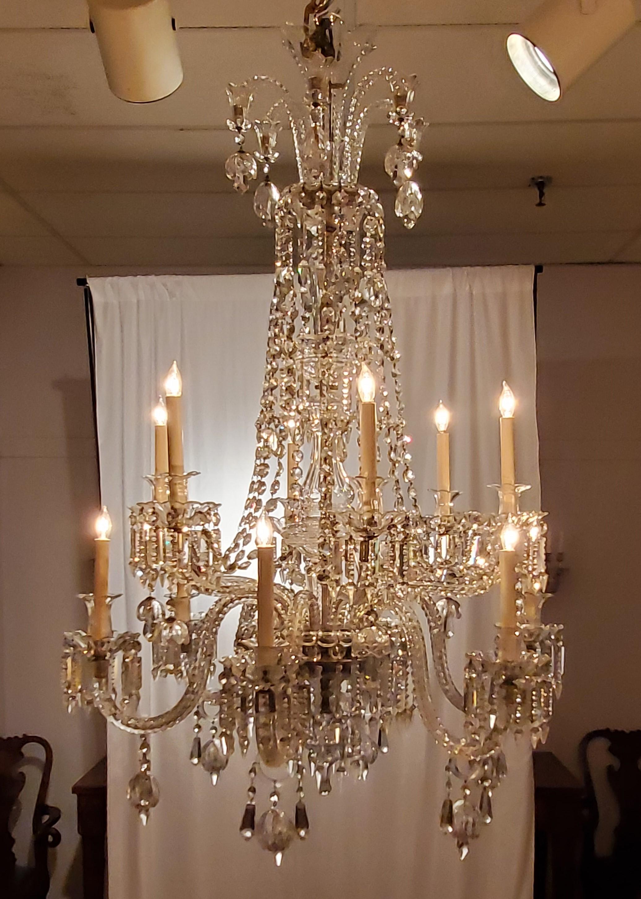 Magnificent antique Irish lead crystal 19th century chandelier. This is a beautiful, beautiful chandelier.