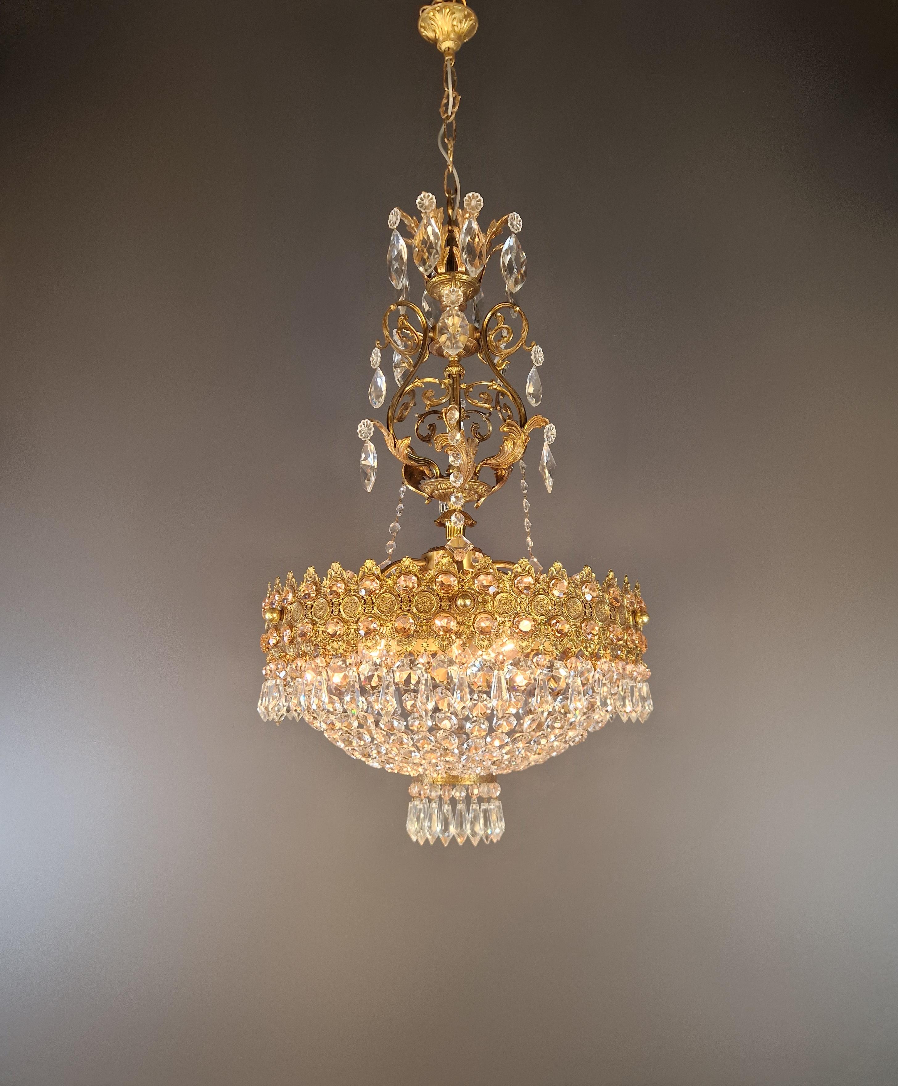 Hand-Knotted Magnificent Antique Italian Chandelier in Belle Époque Style Art Deco Brass For Sale