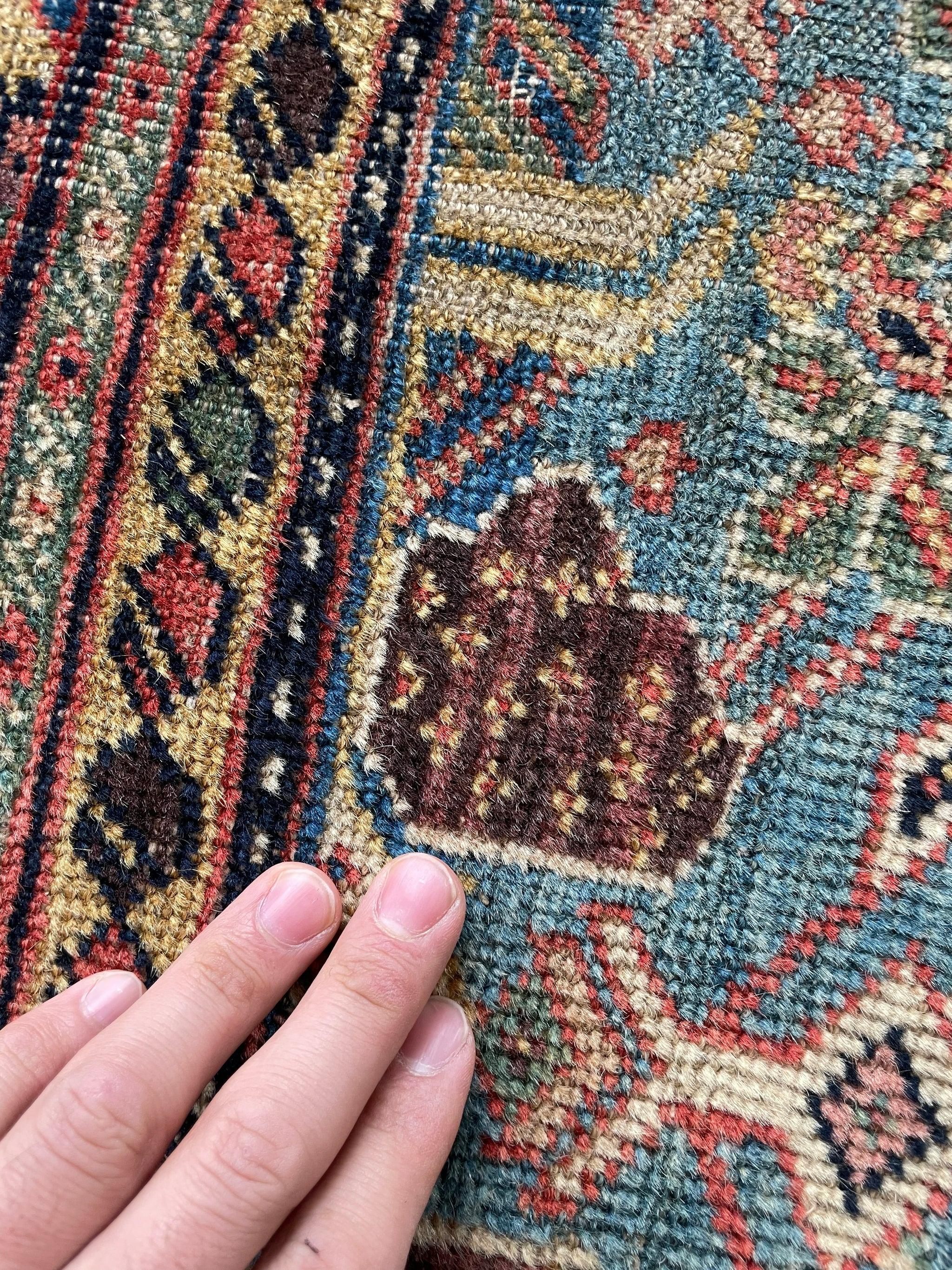 Prächtiger antiker persischer Heriz-Teppich mit seltenem Mina-Khani-Design, ca. 1920er Jahre im Angebot 15