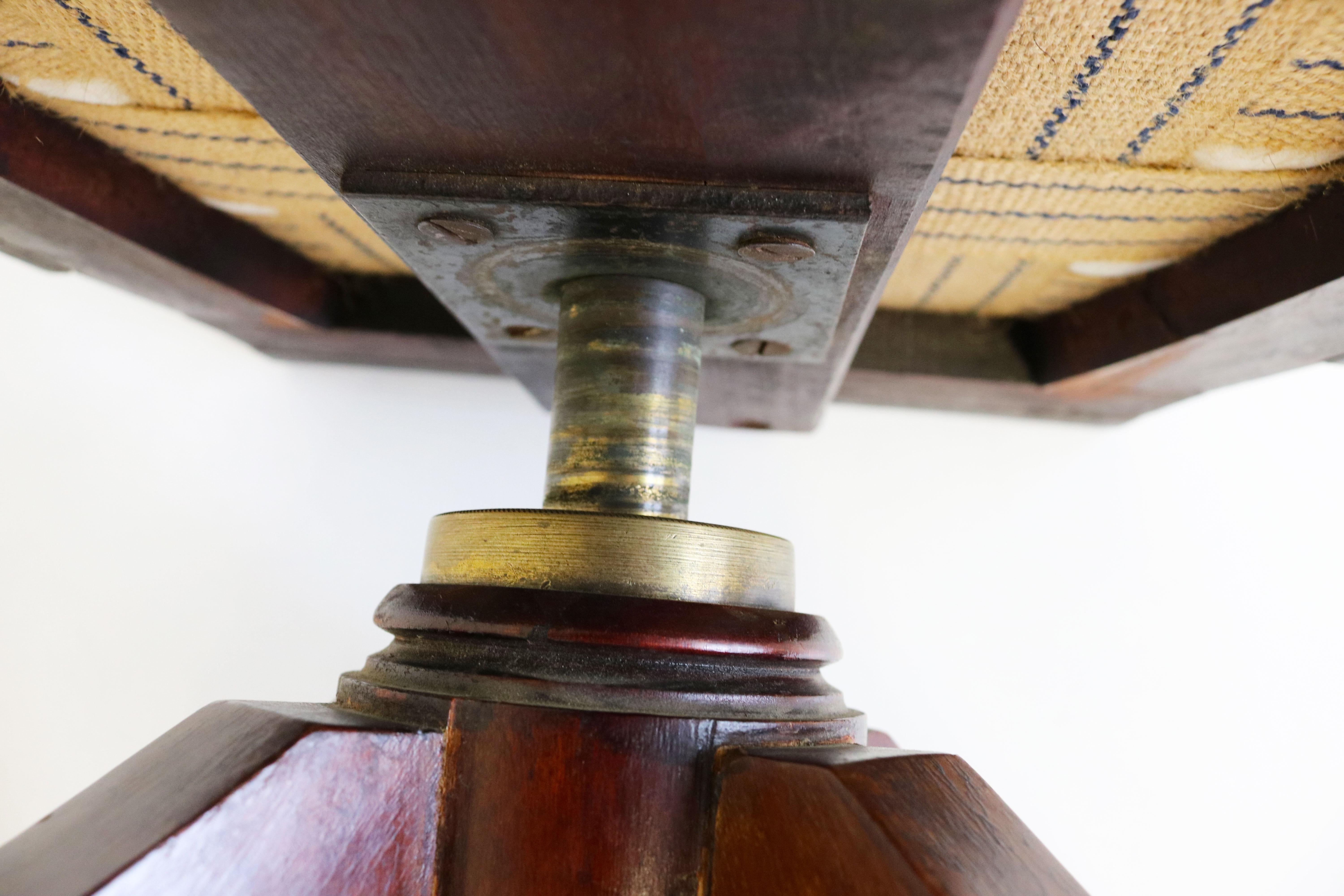 Magnificent Antique Swivel Art Nouveau Music Chair Mahogany Music Stool, 1900s 4