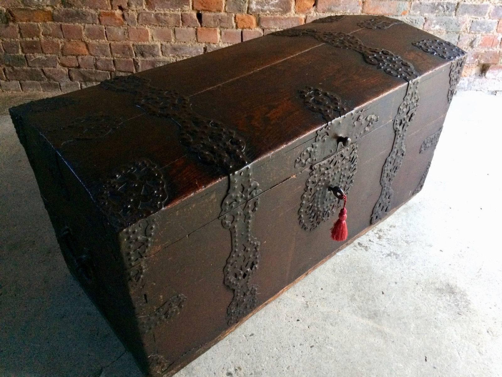 Magnificent Antique Trunk Chest Coffer Solid Oak Moorish, 18th Century Georgian 1