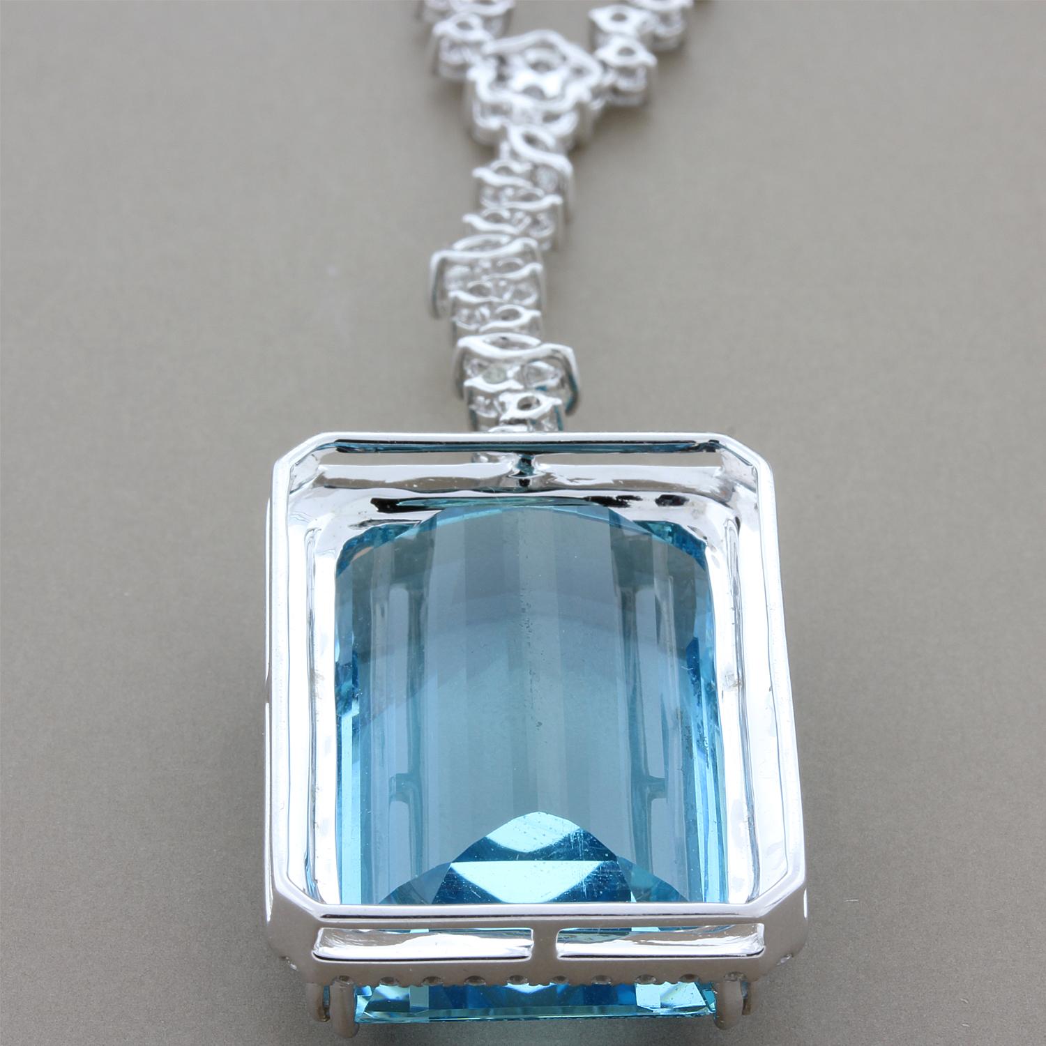 Women's Magnificent Aquamarine Diamond Gold Necklace