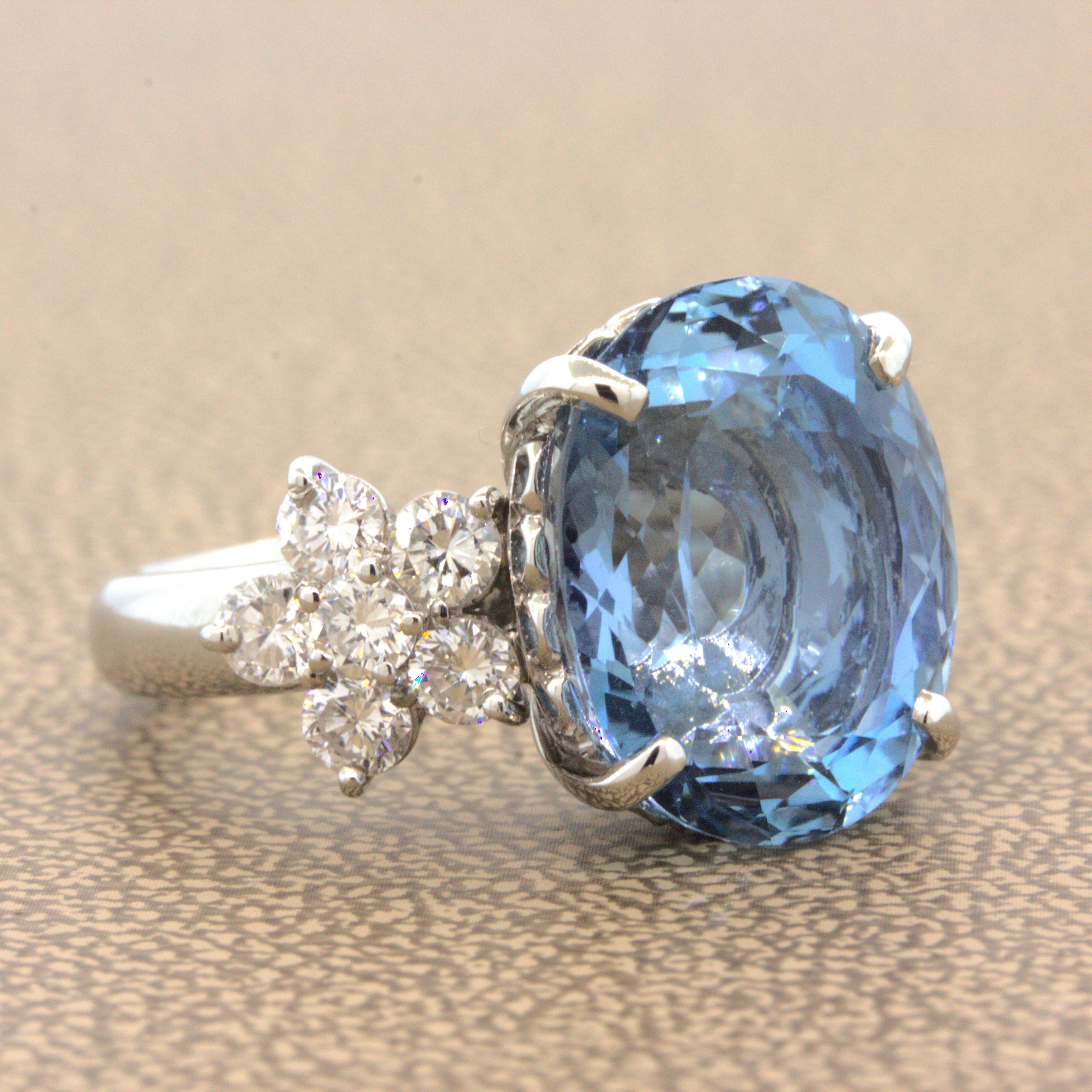 Oval Cut Magnificent Aquamarine Diamond Platinum Ring For Sale