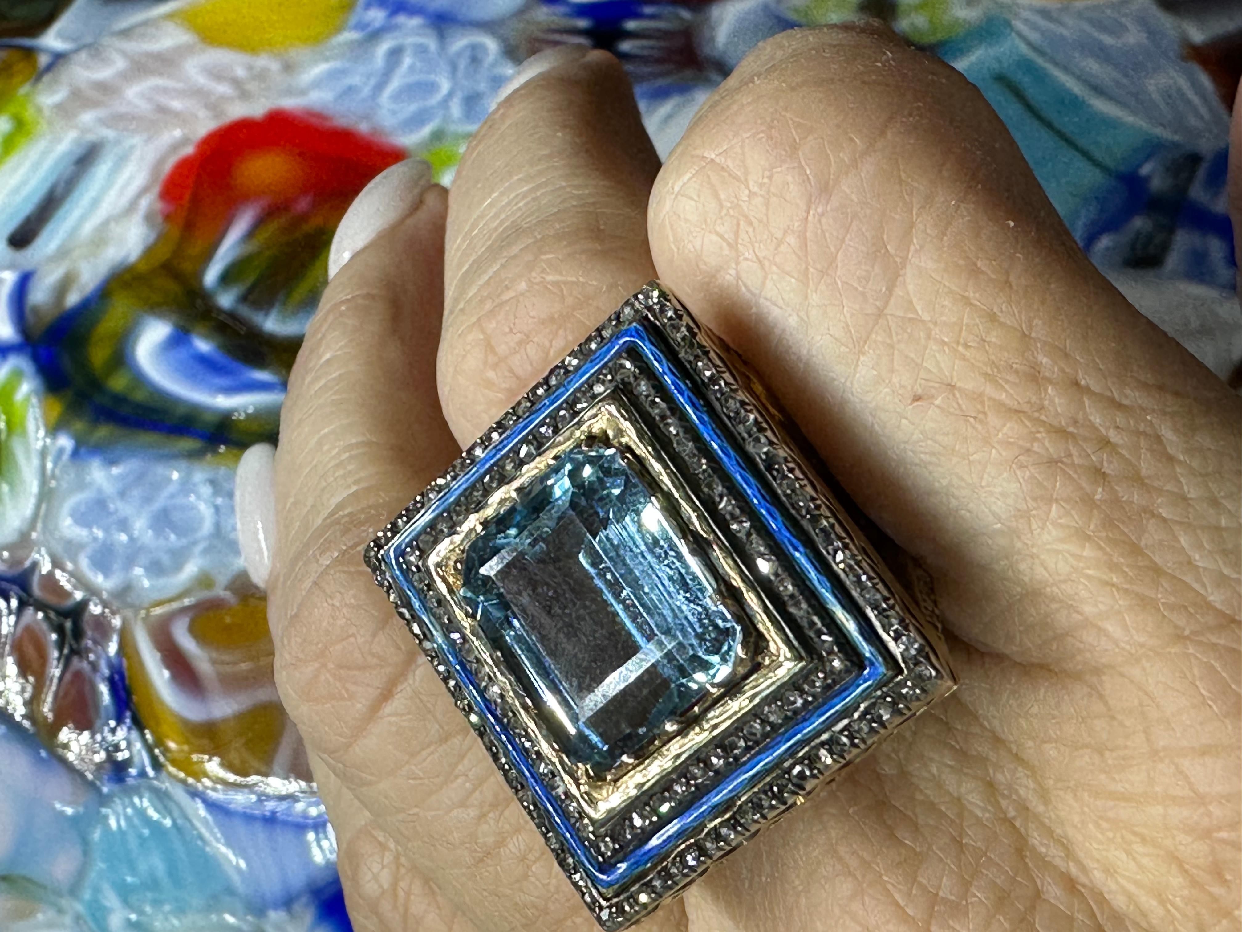 Magnificent Aquamarine Enamel Diamond 18k Gold Statement Ring In New Condition In New York, NY