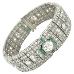  Art Deco Diamond and Emerald Bracelet in Platinum 