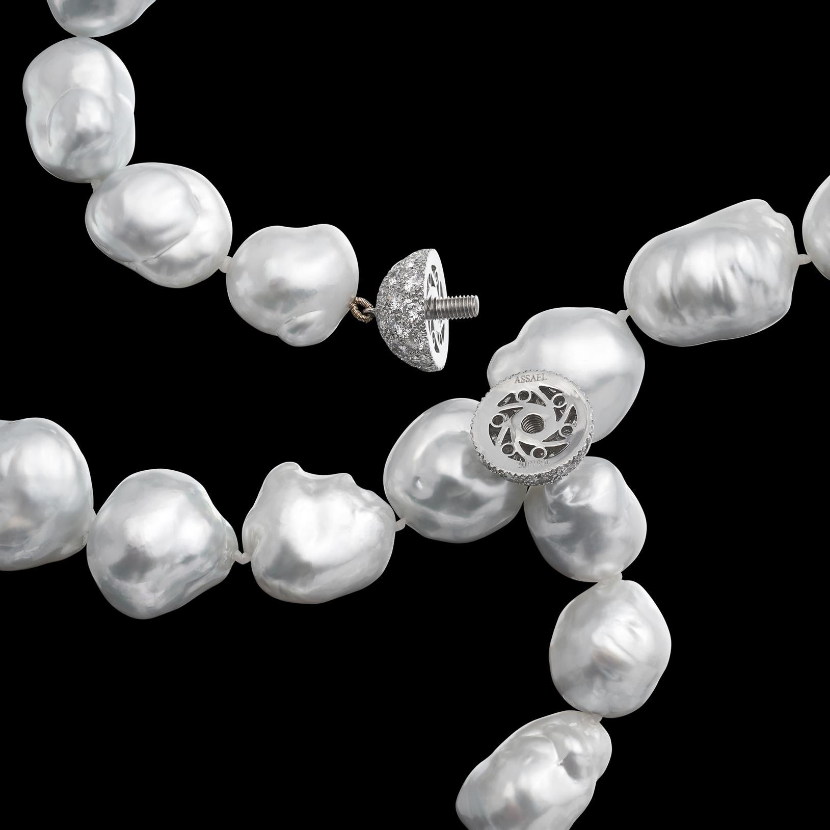 Magnificent Baroque South Sea Cultured Pearl & Diamond Necklace In Excellent Condition For Sale In San Francisco, CA