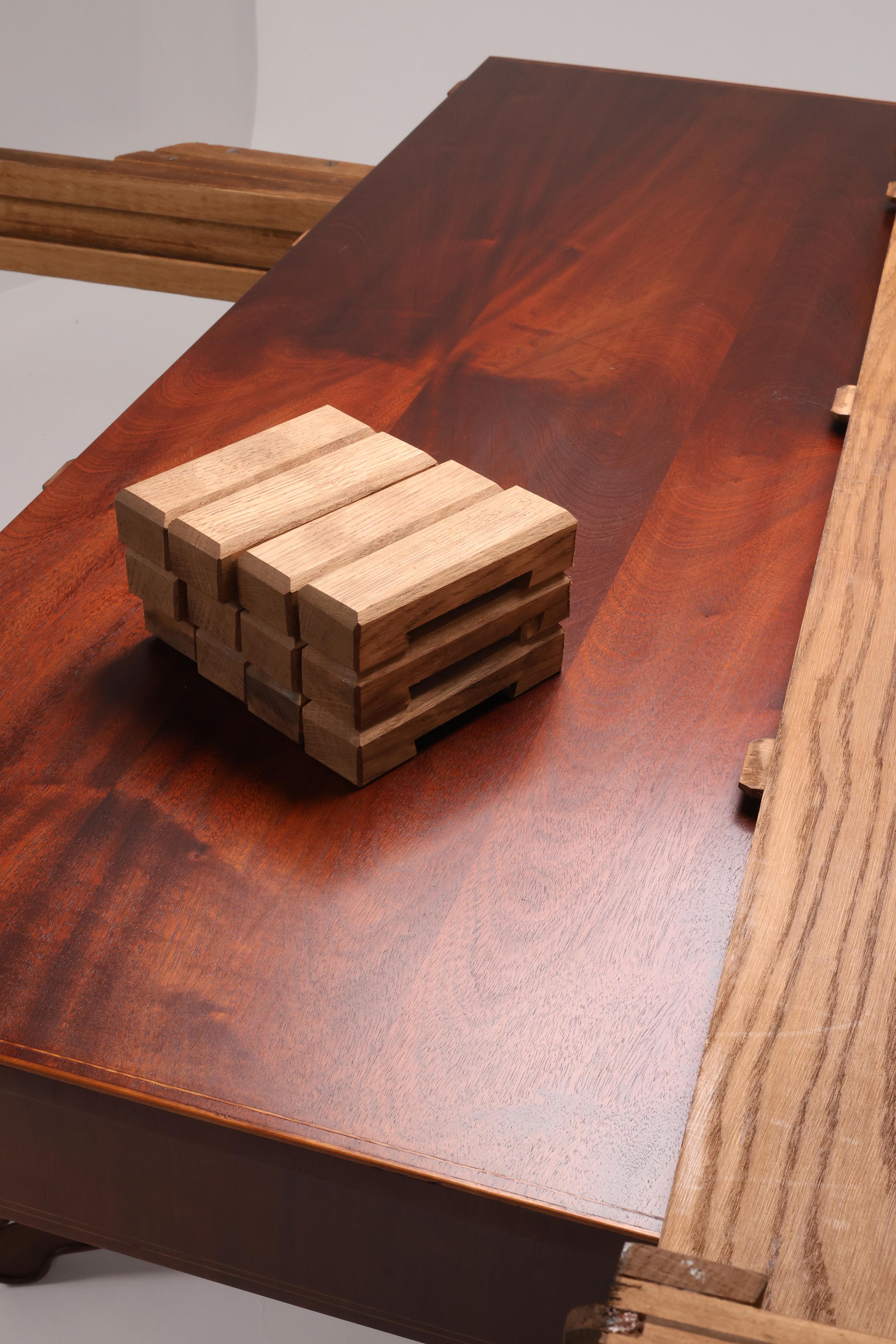 Magnificent Biedermeier Extending Dining Table, 19th Century For Sale 6