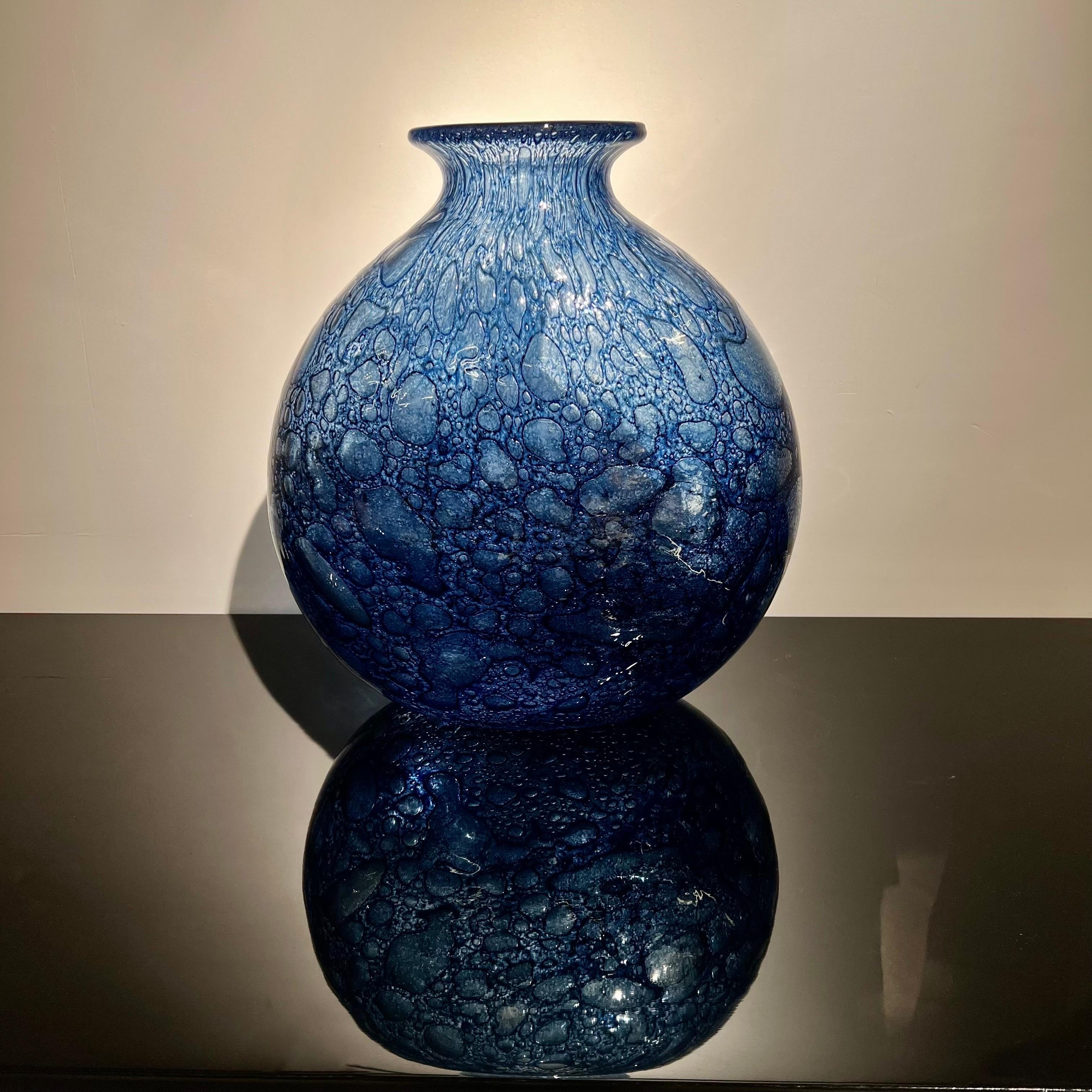 Prächtige Vase aus geblasenem Glas von Ercole Barovier, Italien 1965 (Italienisch) im Angebot