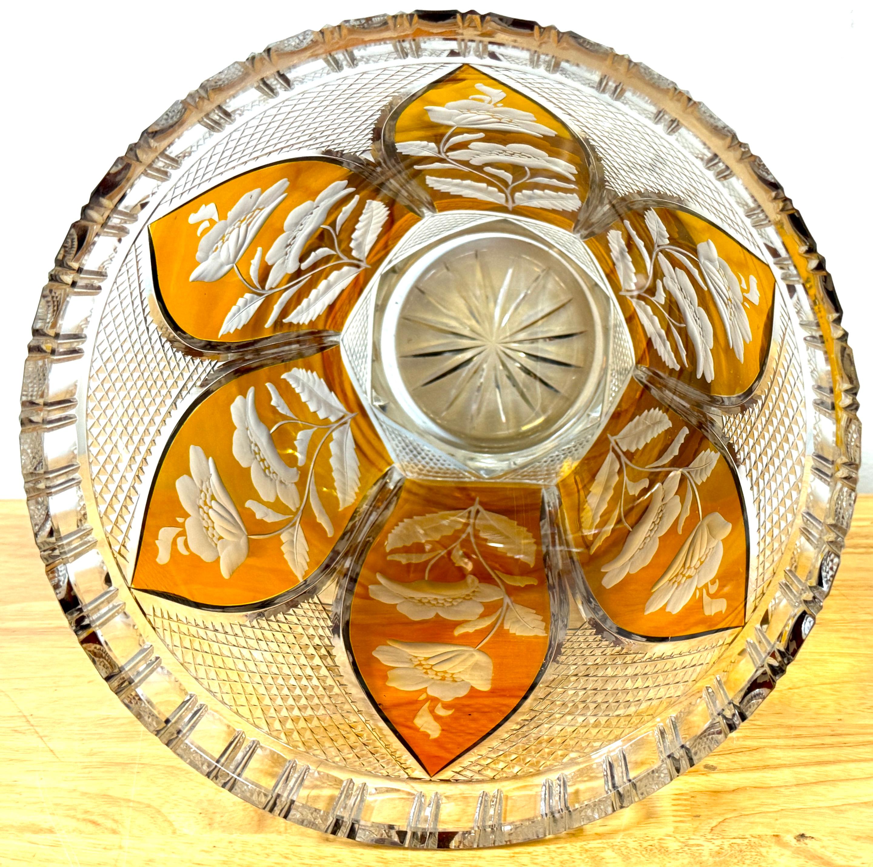 Magnificent Bohemian Engraved Citrine Cut to Clear Floral Vase, Style of Moser For Sale 3