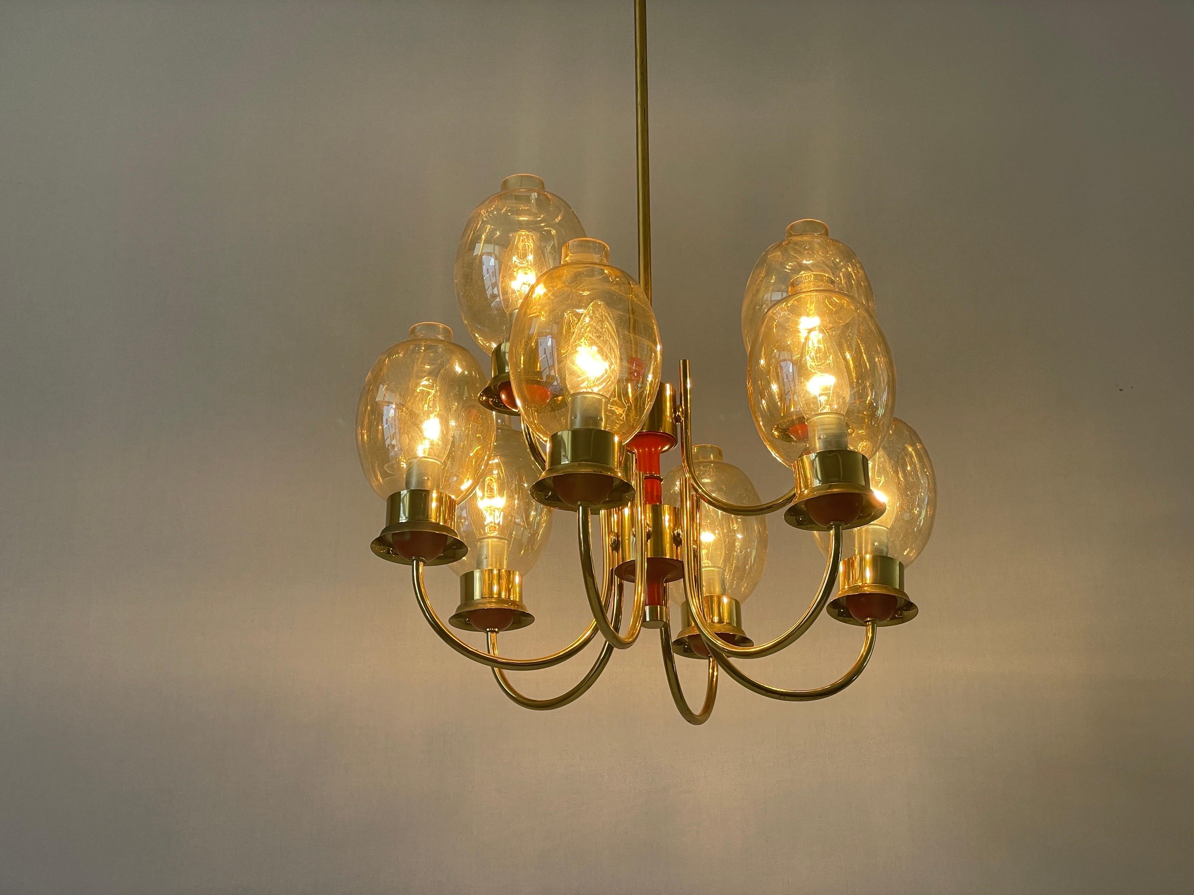 Magnifico lampadario a 9 bracci in vetro con corpo in ottone, anni '60, Germania in vendita 3