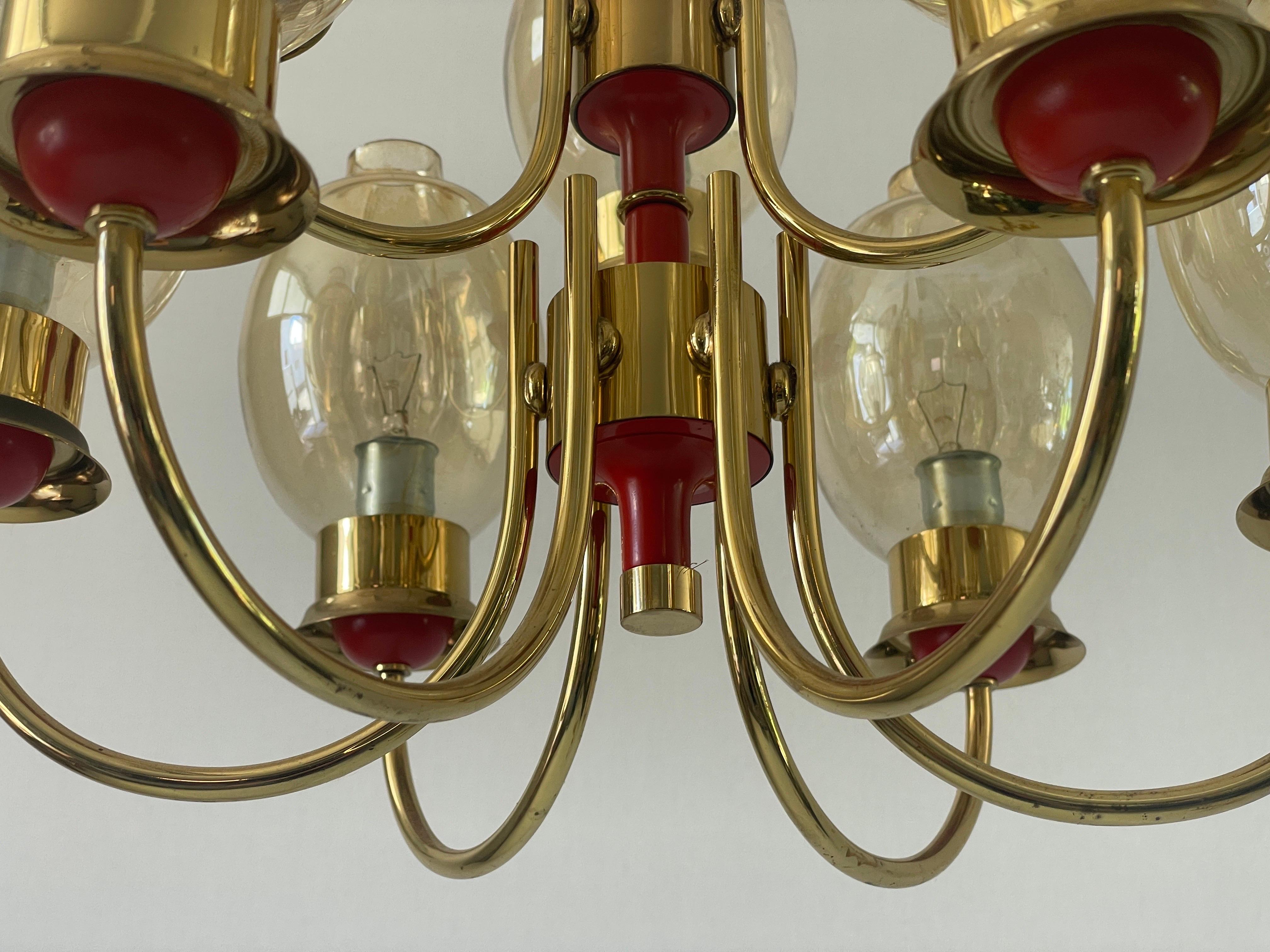 Metà XX secolo Magnifico lampadario a 9 bracci in vetro con corpo in ottone, anni '60, Germania in vendita