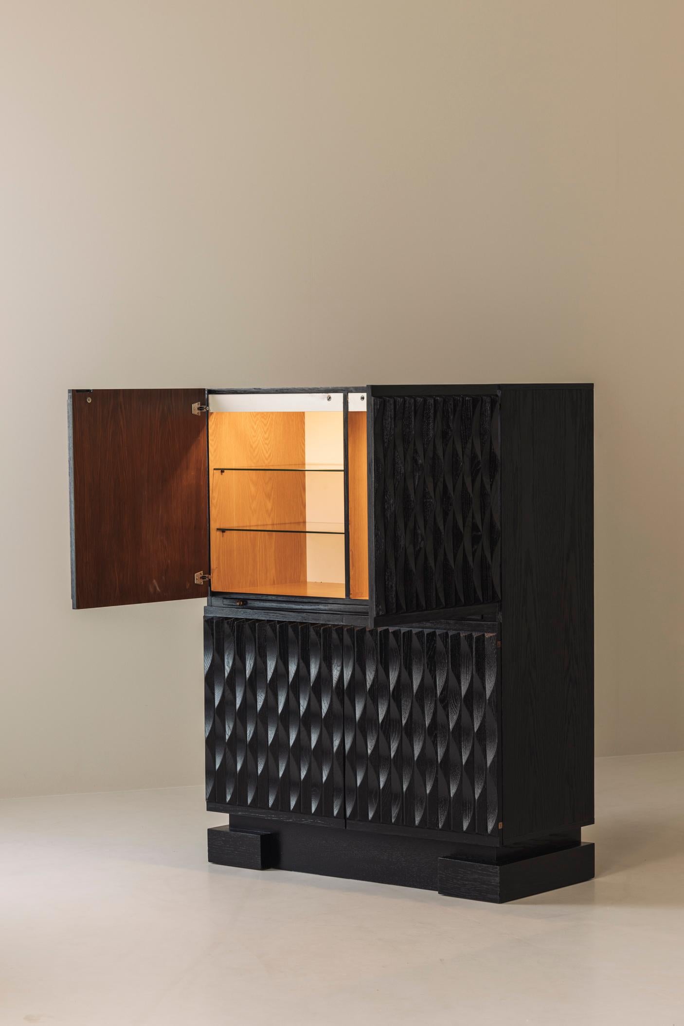 Magnifica credenza brutalista di Maison Aurora, Belgio anni '70 in vendita 4