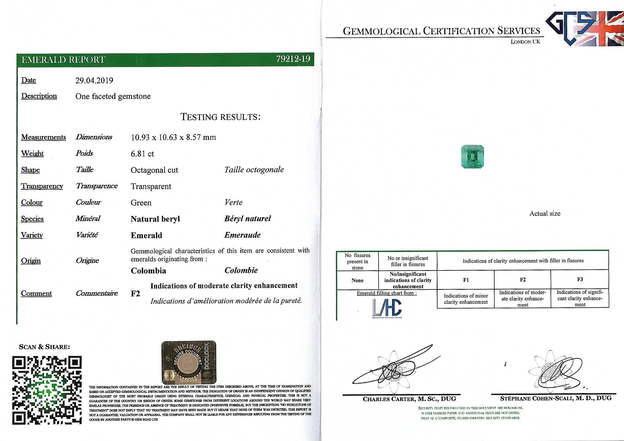 Women's Magnificent Certified 6.81 Carat Colombian Emerald 1.60 Ct Diamond Trilogy Ring For Sale