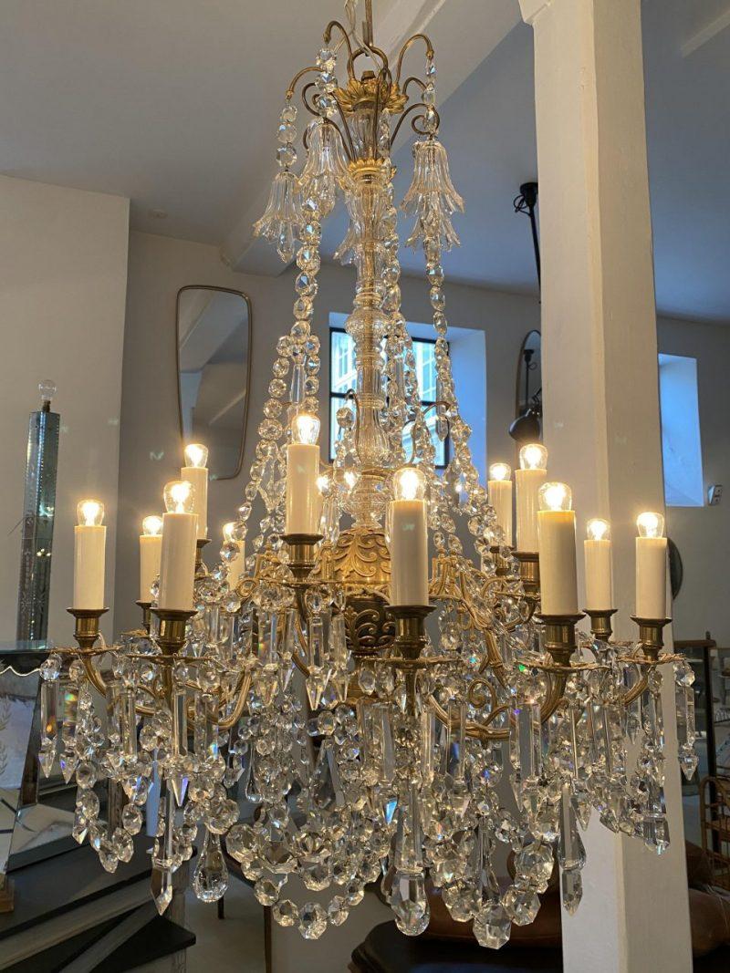 French Magnificent Chandelier, 1920-40s France For Sale