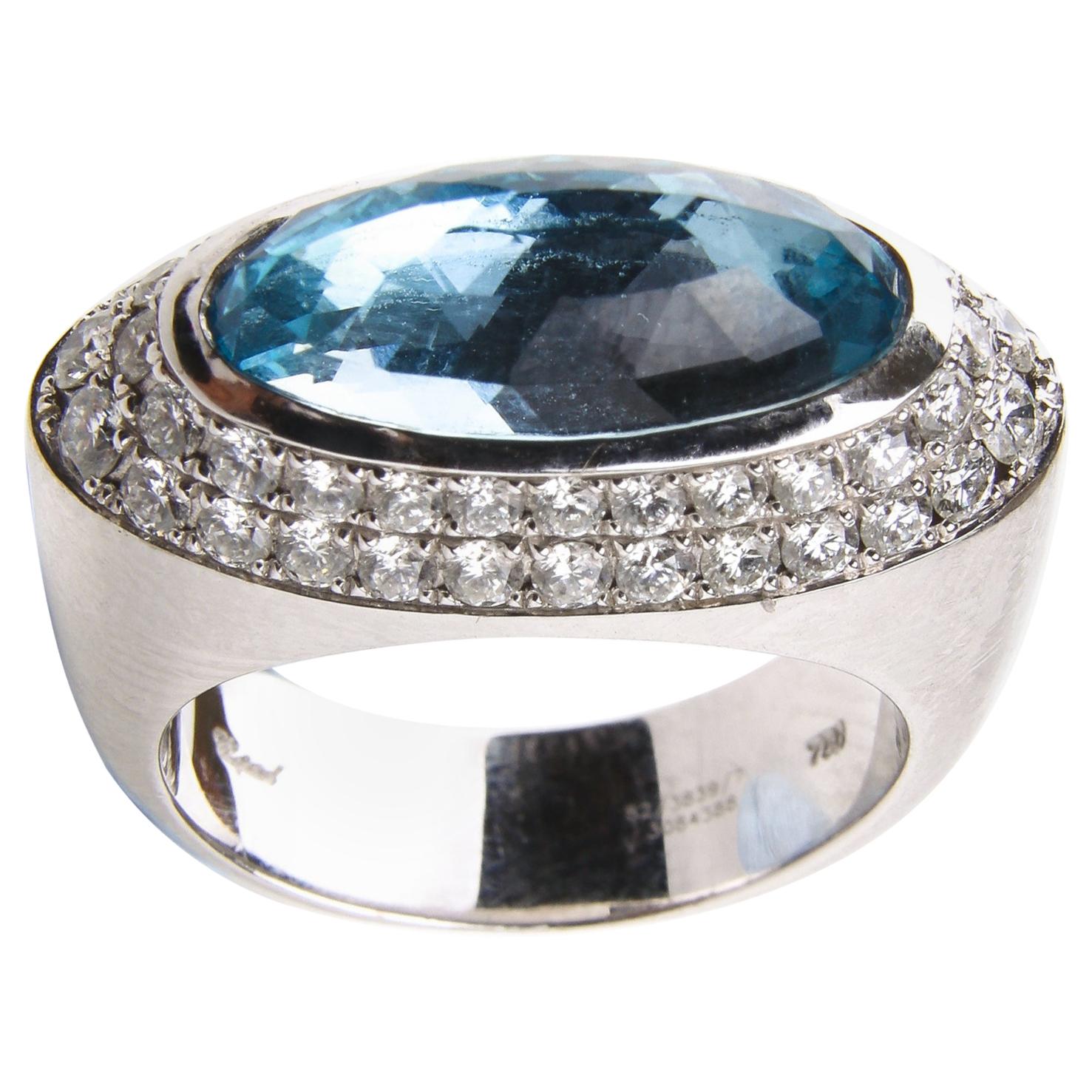 Magnificent Chopard White Gold Blue Topaz and Diamond Engagement / Cocktail Ring For Sale