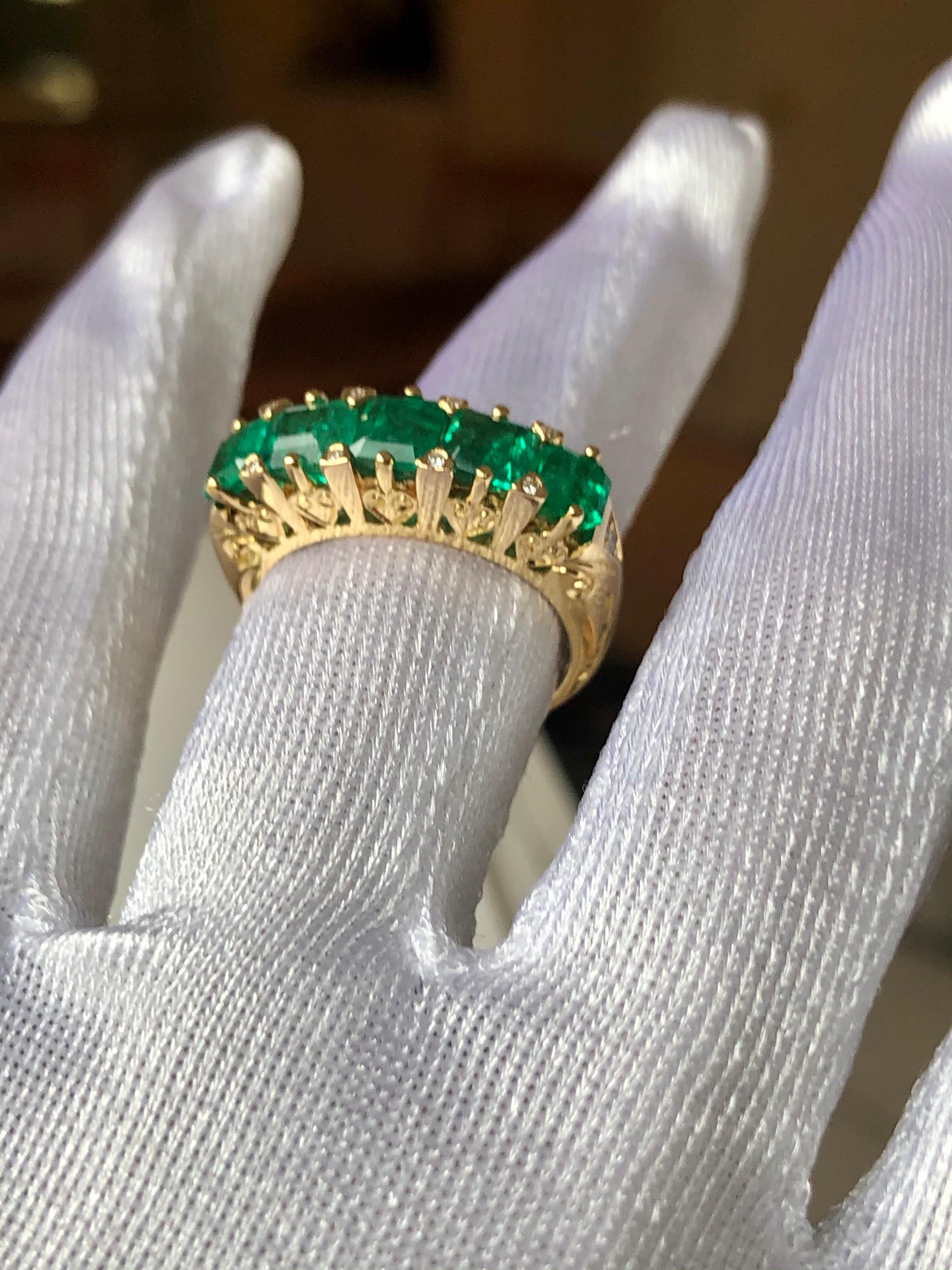 Victorian Emeralds Maravellous Magnificent Colombian Emerald Five-Stone Ring 18K For Sale