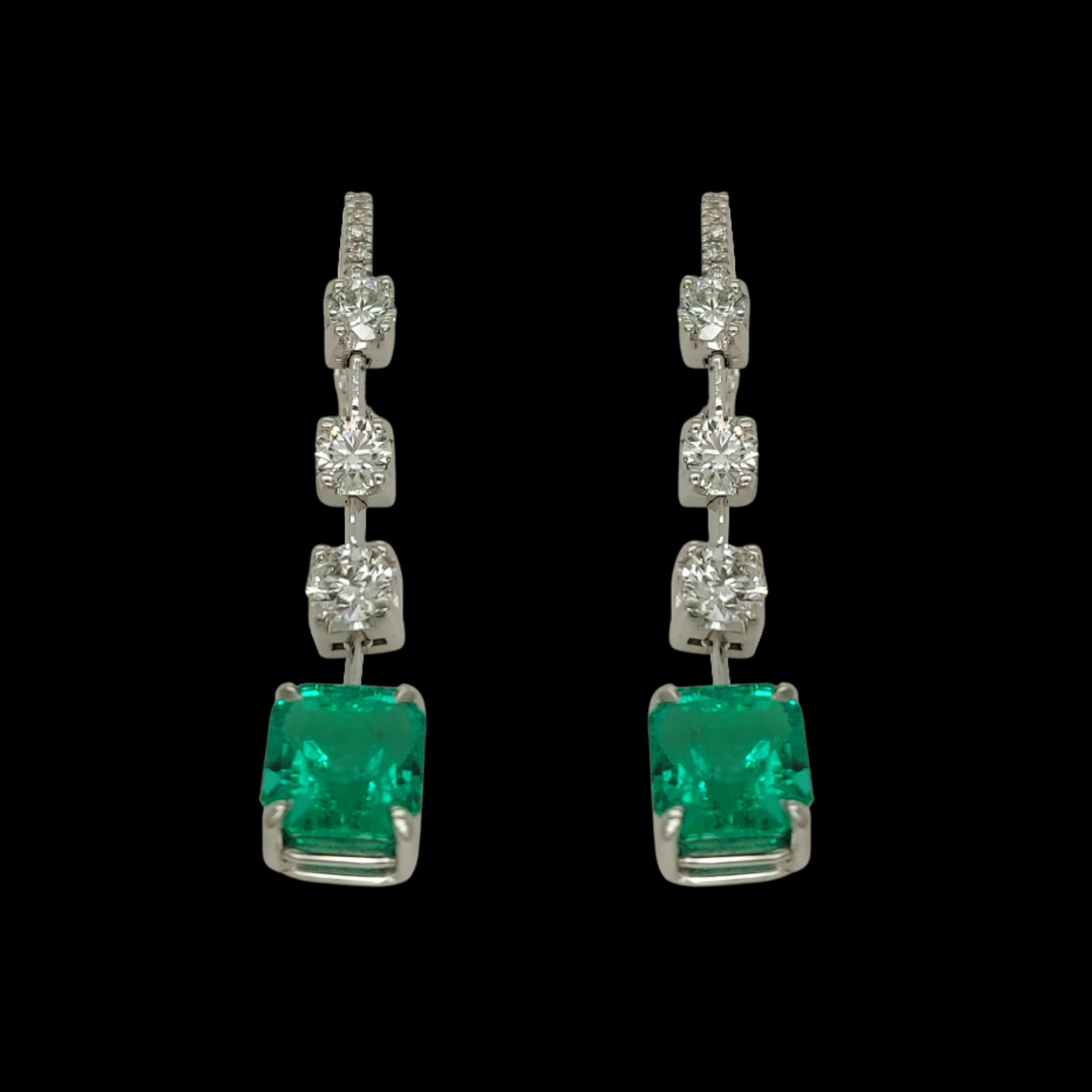 Magnificent Dangling Earrings with 5.29ct Colombian Emerald, 1.51ct Diamonds For Sale 9