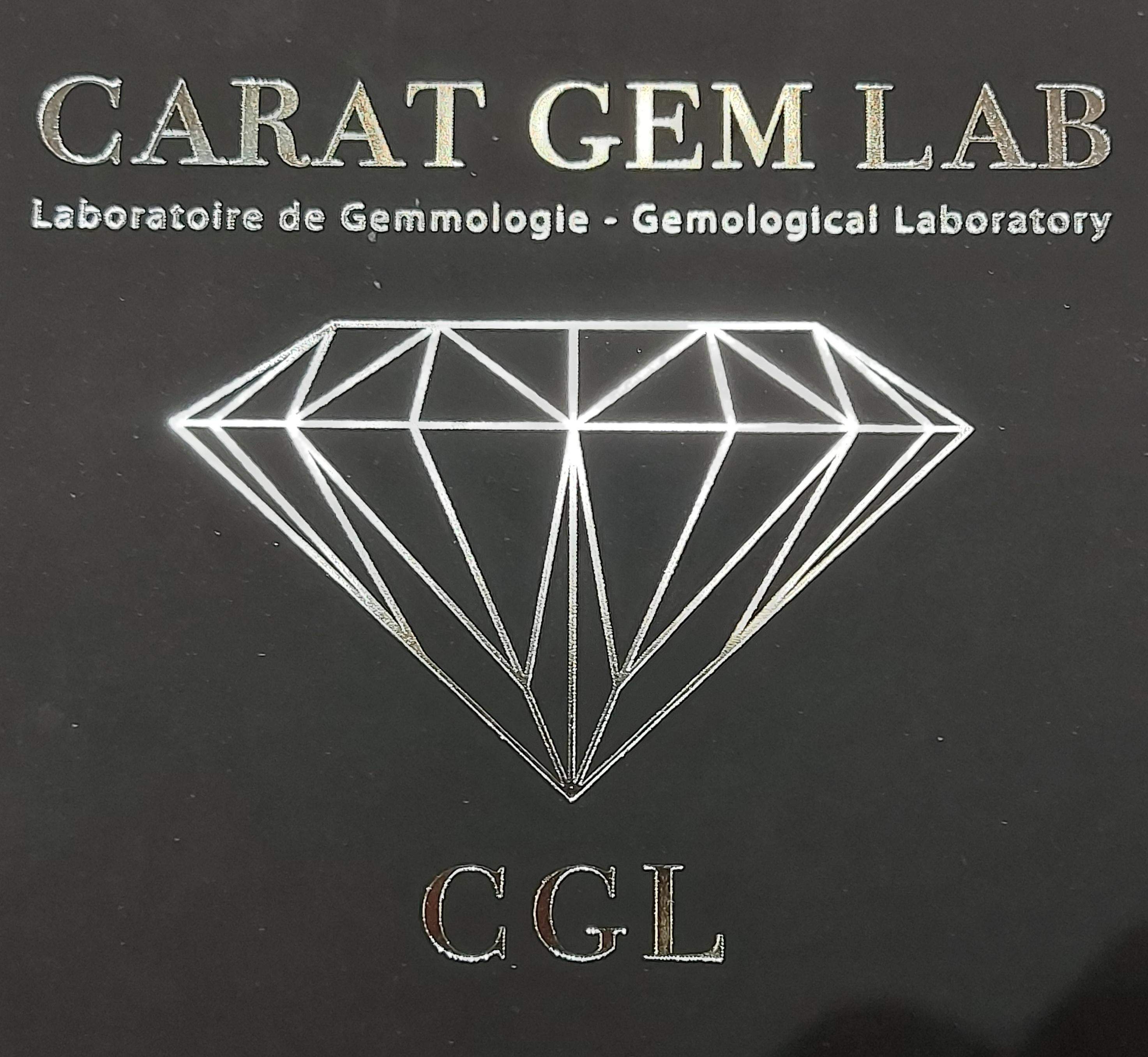 Prächtige baumelnde Ohrringe mit 5,29 Karat kolumbianischem Smaragd, 1,51 Karat Diamanten im Angebot 11