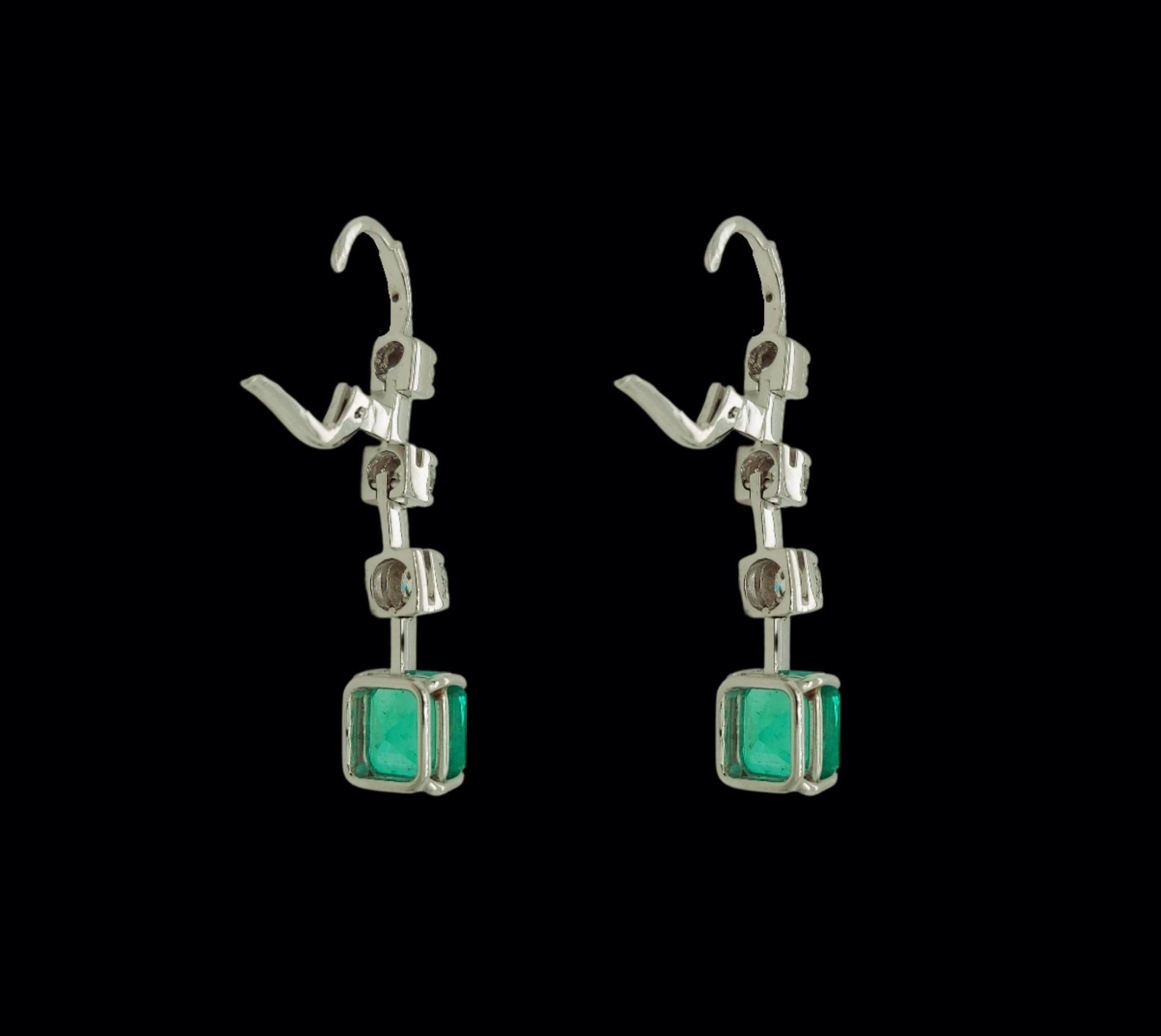 Magnificent Dangling Earrings with 5.29ct Colombian Emerald, 1.51ct Diamonds For Sale 8