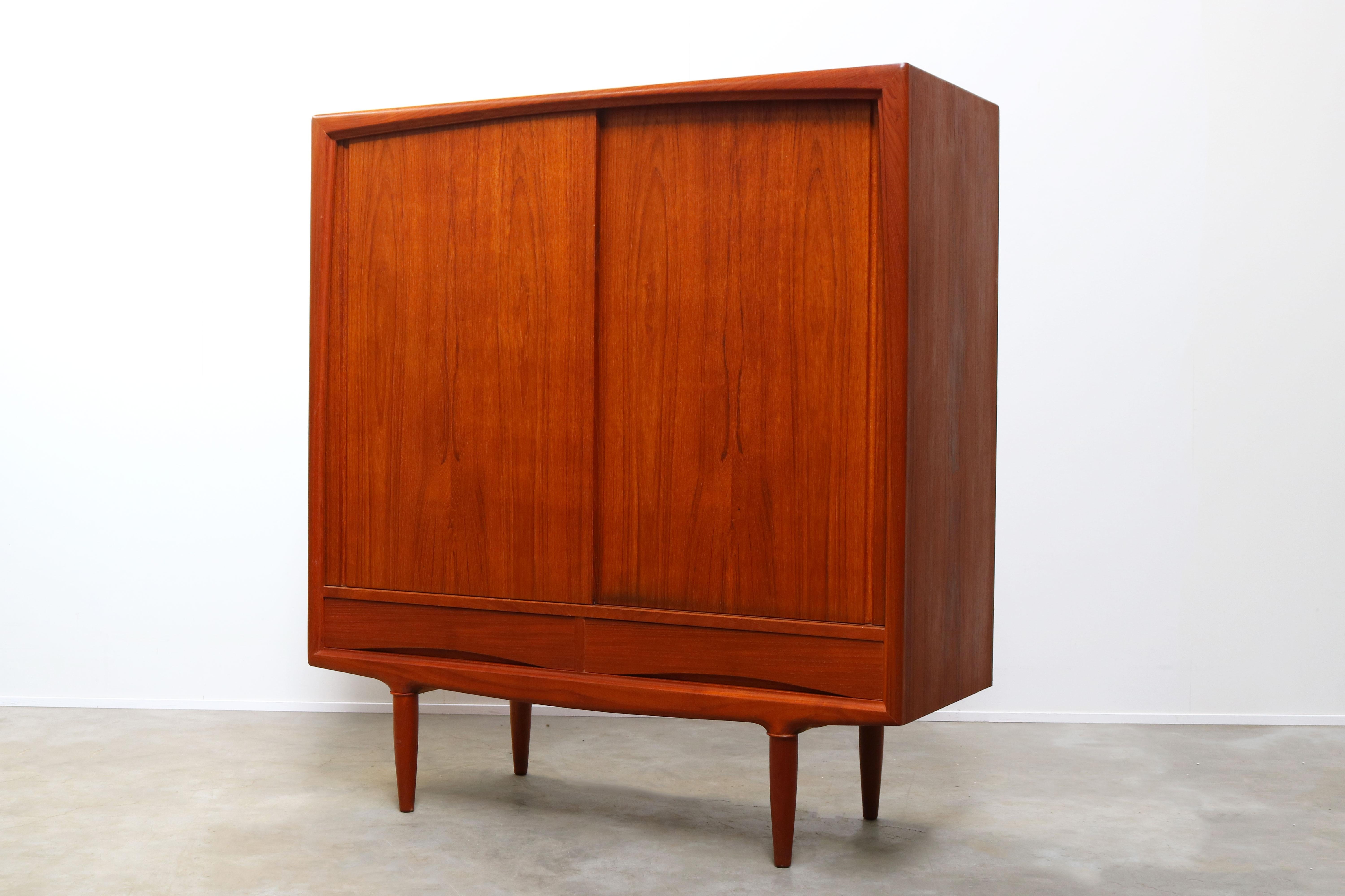 Magnificent Danish Highboard / Cabinet by Gunni Omann for Aco Mobler 1950s Teak  6