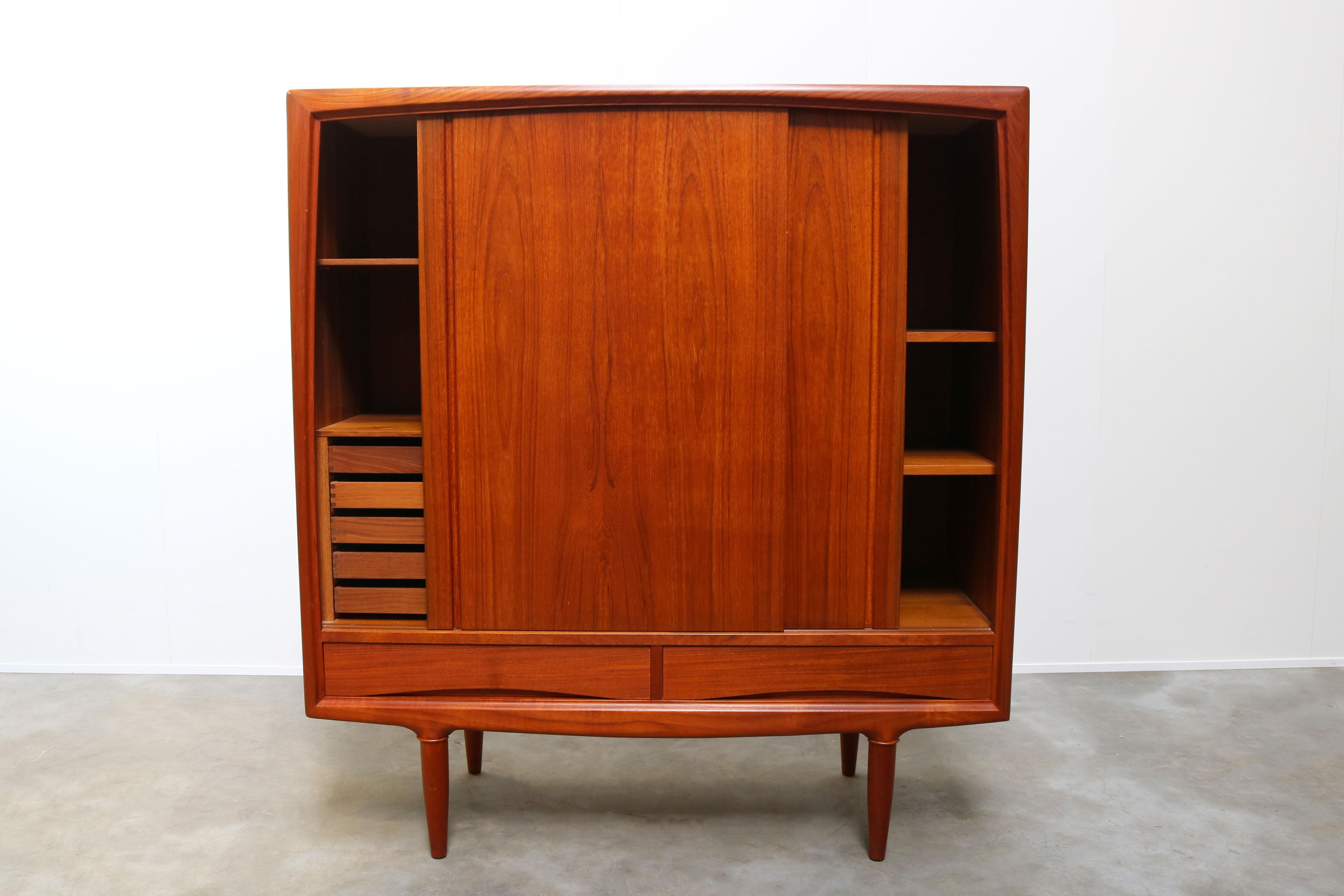 Magnificent Danish Highboard / Cabinet by Gunni Omann for Aco Mobler 1950s Teak  2