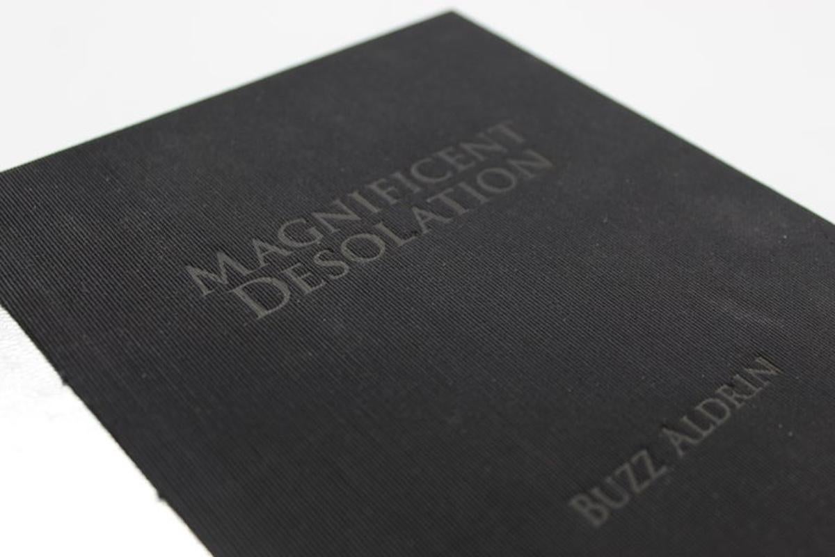 Magnifique désolation, signée par Buzz Aldrin, première édition limitée Bon état - En vente à Colorado Springs, CO