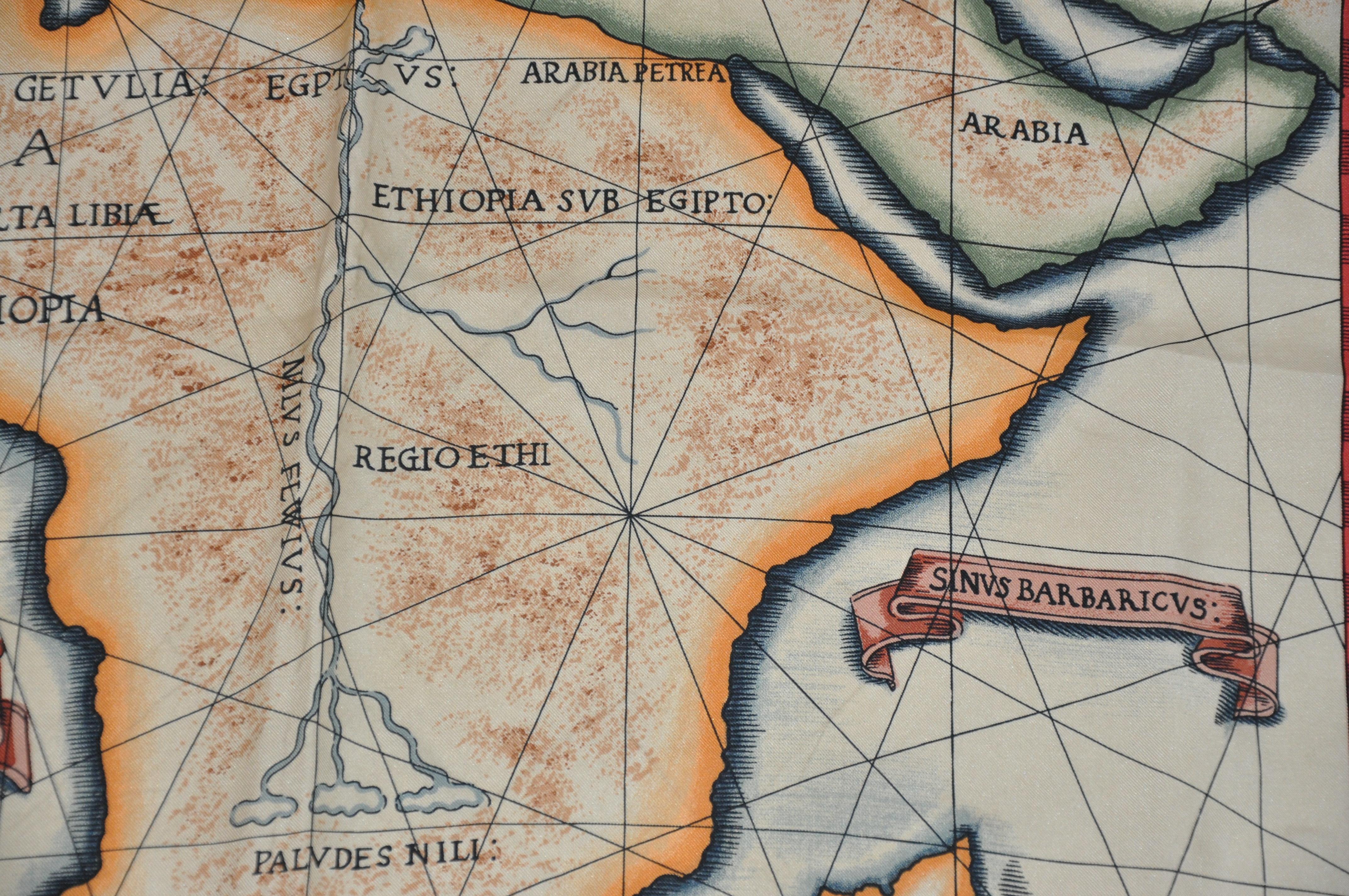 Magnifique écharpe en soie « Map of Africa » avec détails détaillés en vente 1