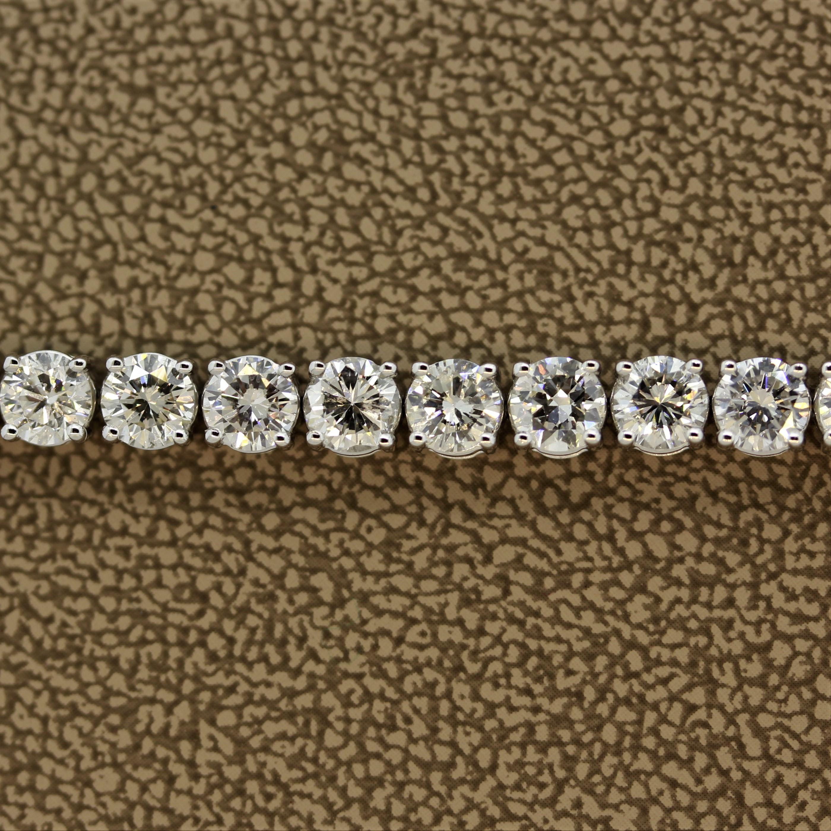 Magnificent Diamond Drop Dinner Necklace For Sale 5