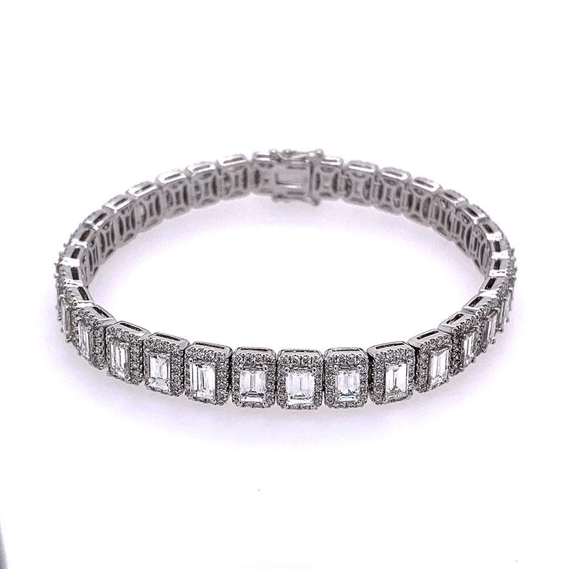 Emerald Cut Magnificent Diamond Gold Tennis Bracelet