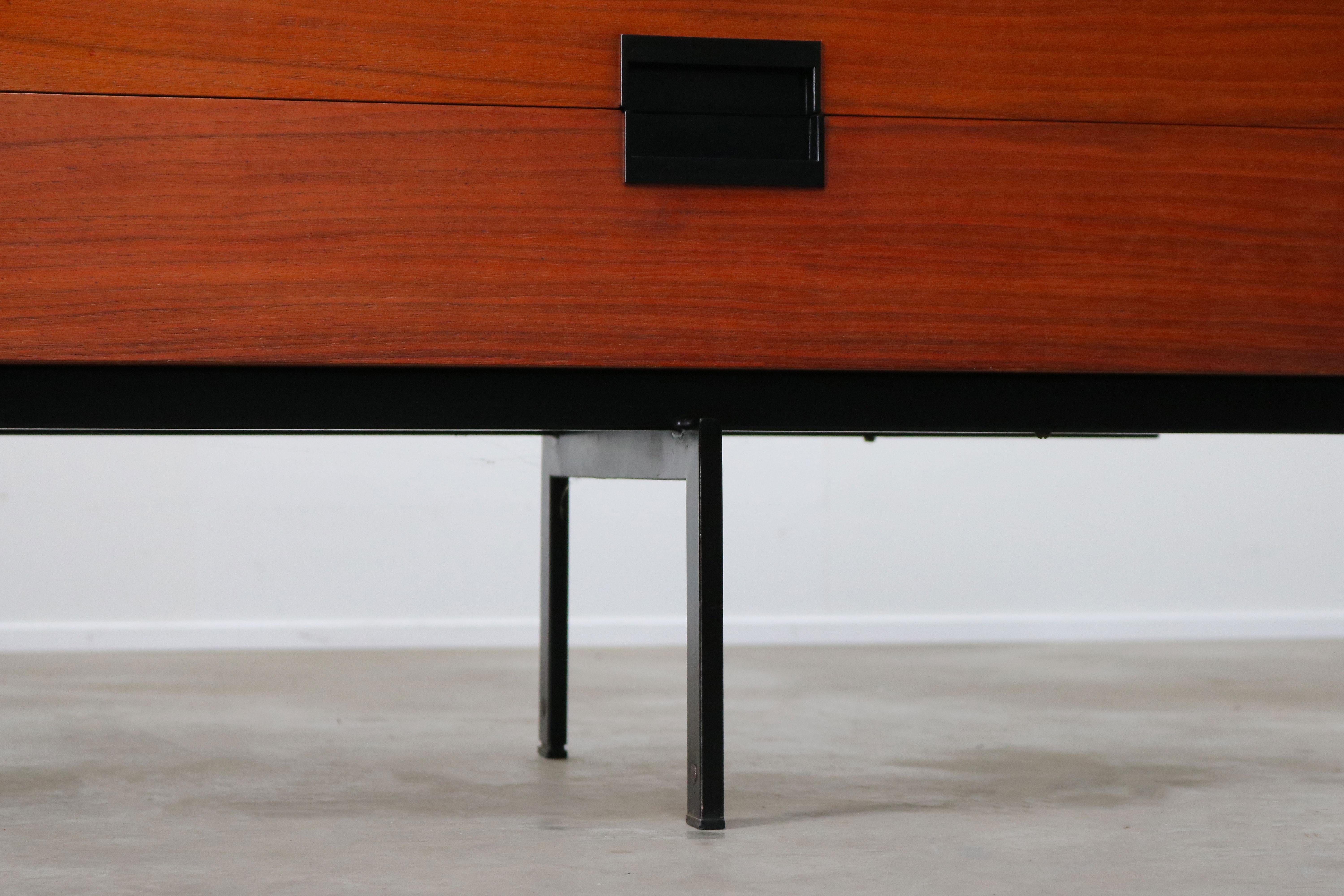 Mid-20th Century Magnificent DU03 Sideboard / Credenza Japanese Series Cees Braakman Pastoe, 1954