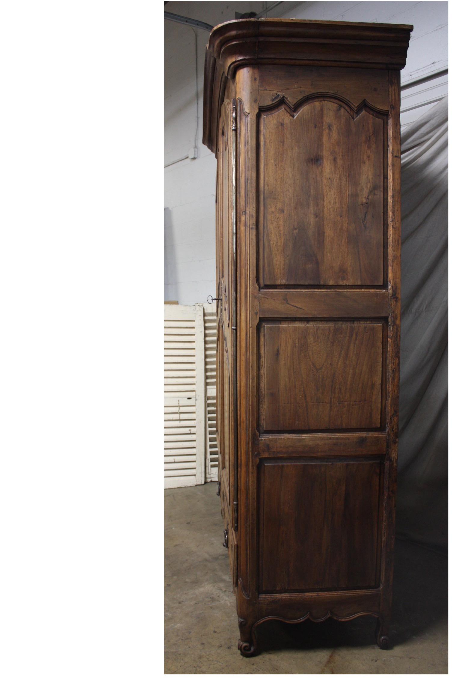 Louis XV Magnificent Early 18th Century French Armoire