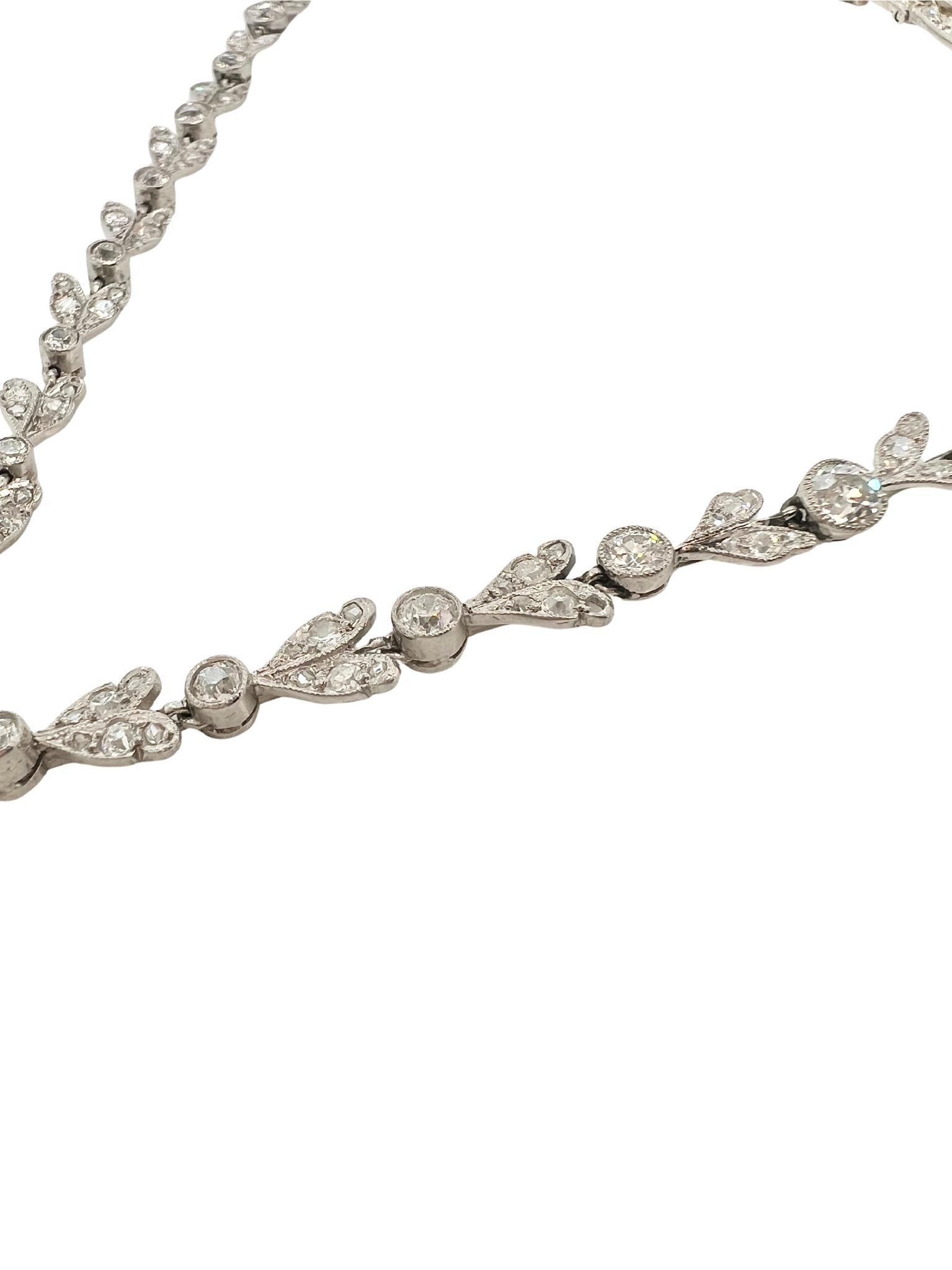 Magnifique collier édouardien en platine et diamants Excellent état - En vente à New York, NY