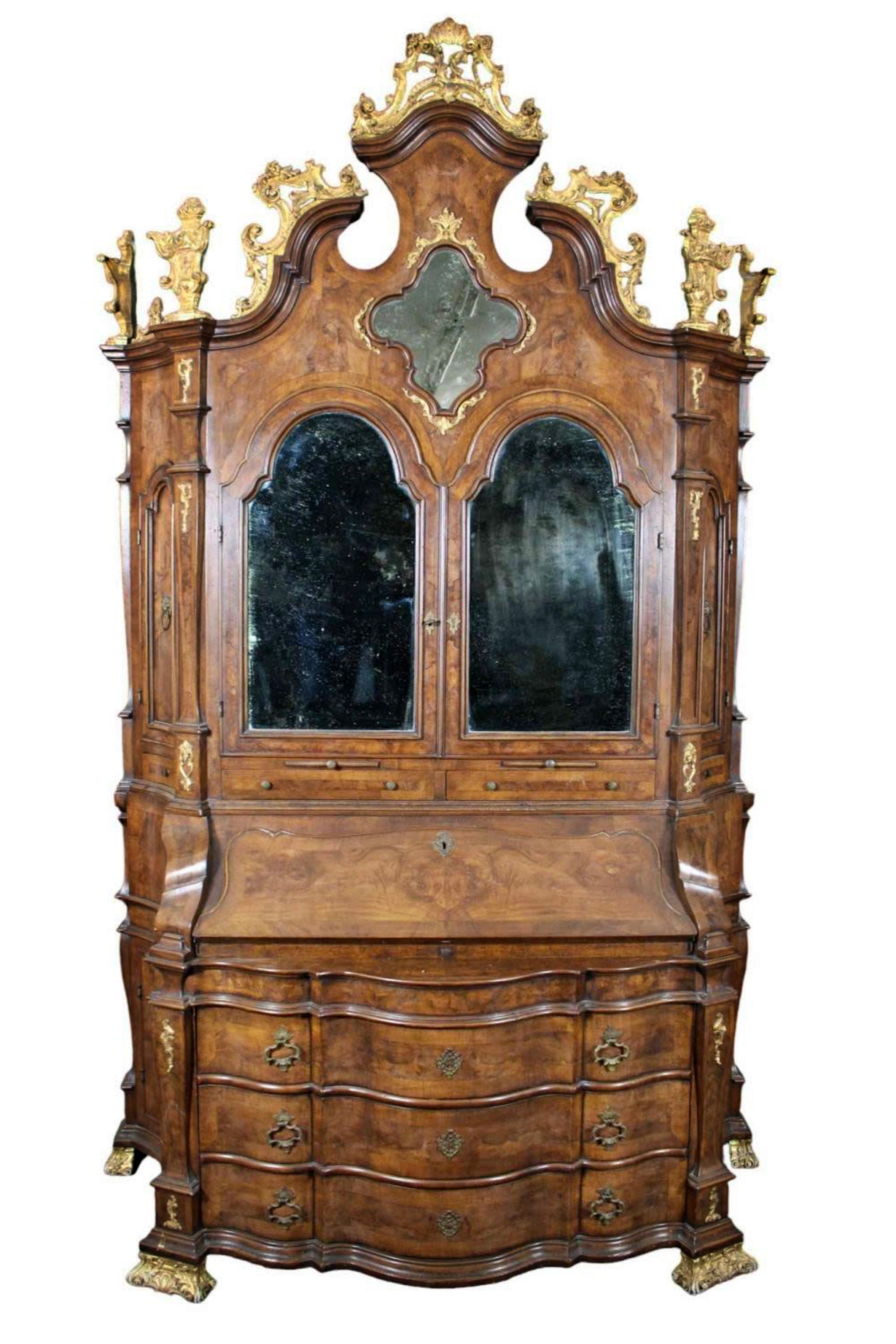 Hand-Crafted MAGNIFICENT ELEGANT VENETIAN TRUMEAU 19th Century For Sale