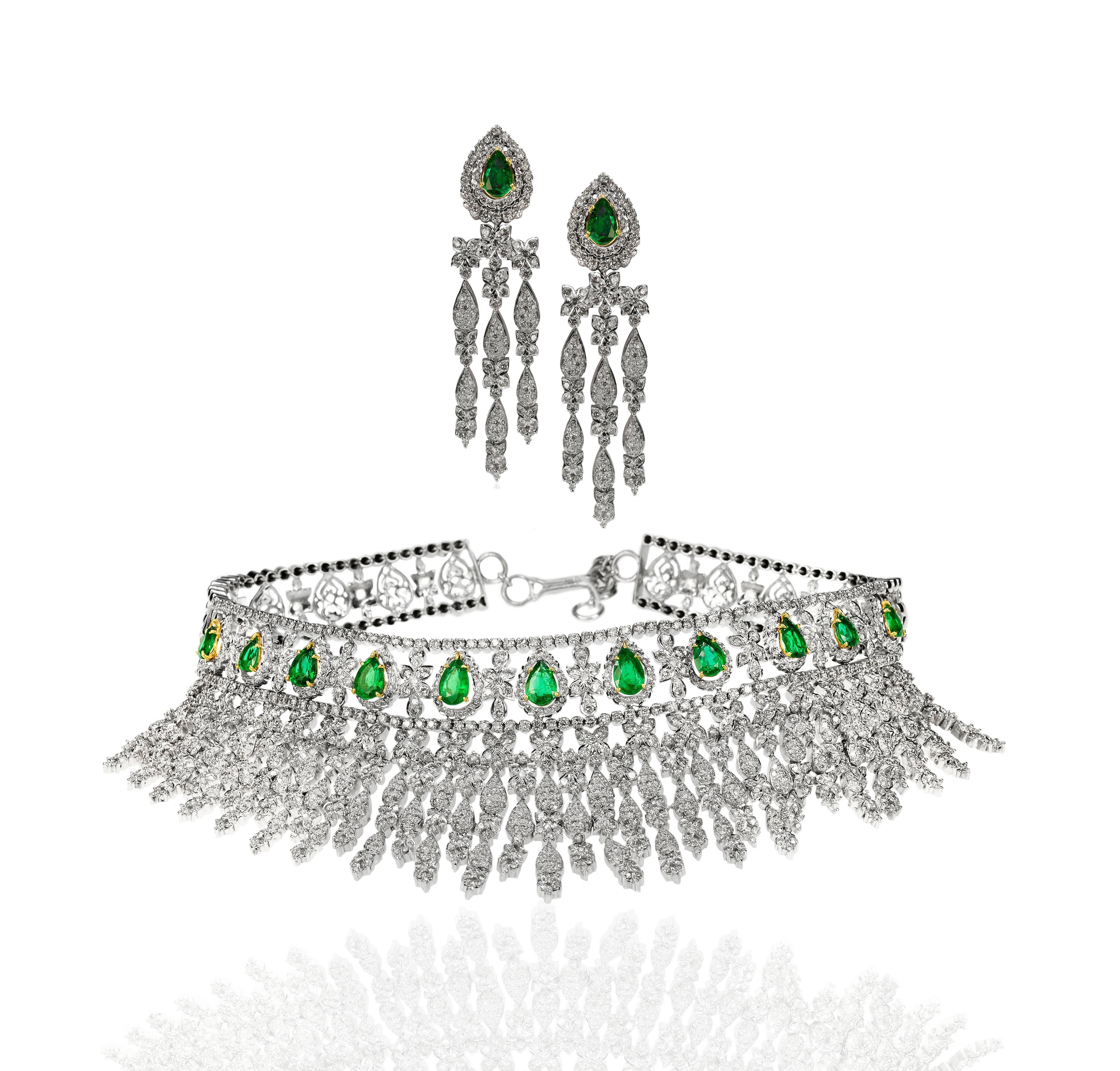Magnificent Emerald and Diamond Necklace and Earring Suite in 18 Karat Gold 1