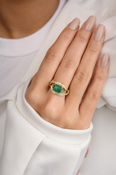 Magnificent Emerald and Diamond Cocktail Ring in 18k Solid Yellow Gold