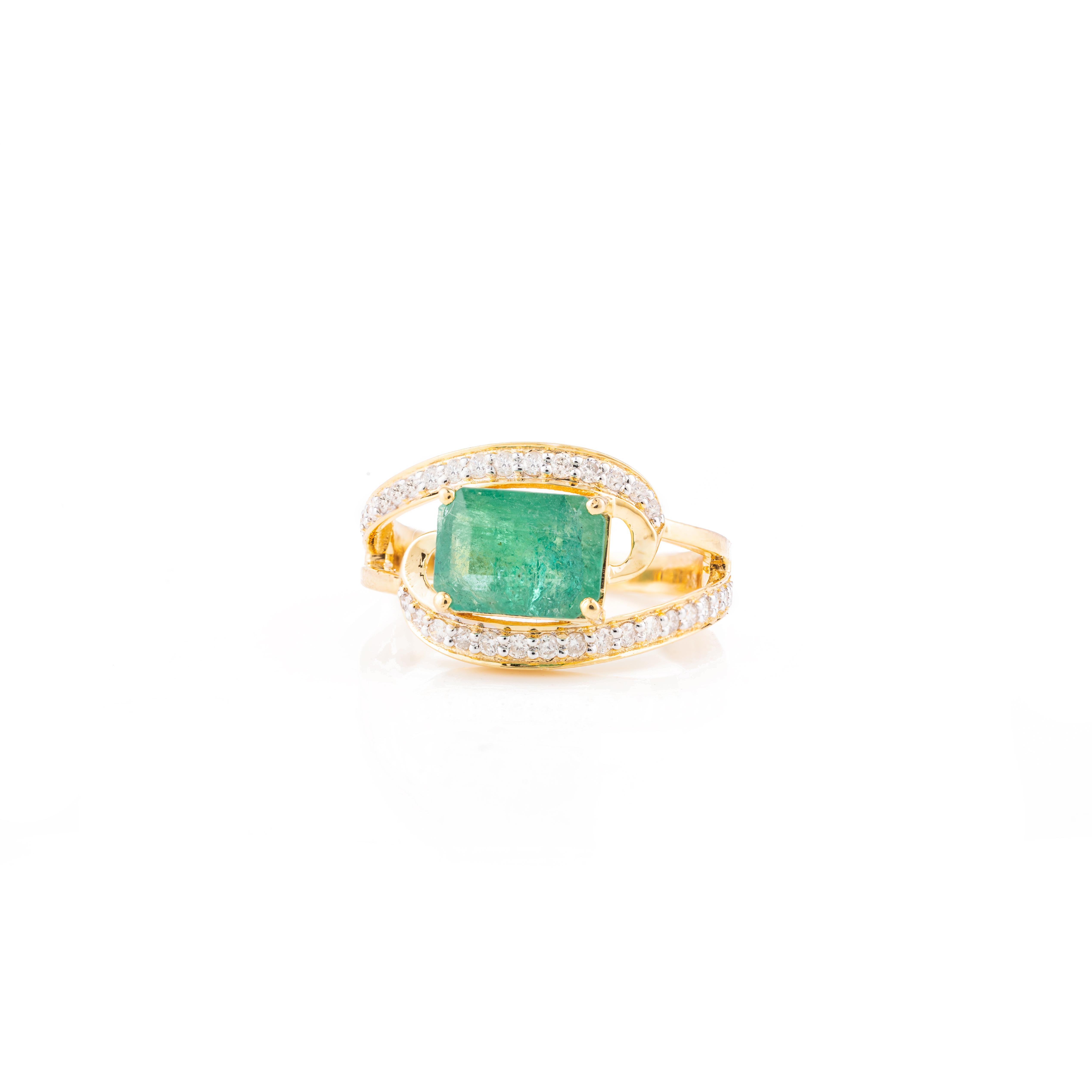 For Sale:  Magnificent Emerald and Diamond Wedding Ring in 18k Solid Yellow Gold 3