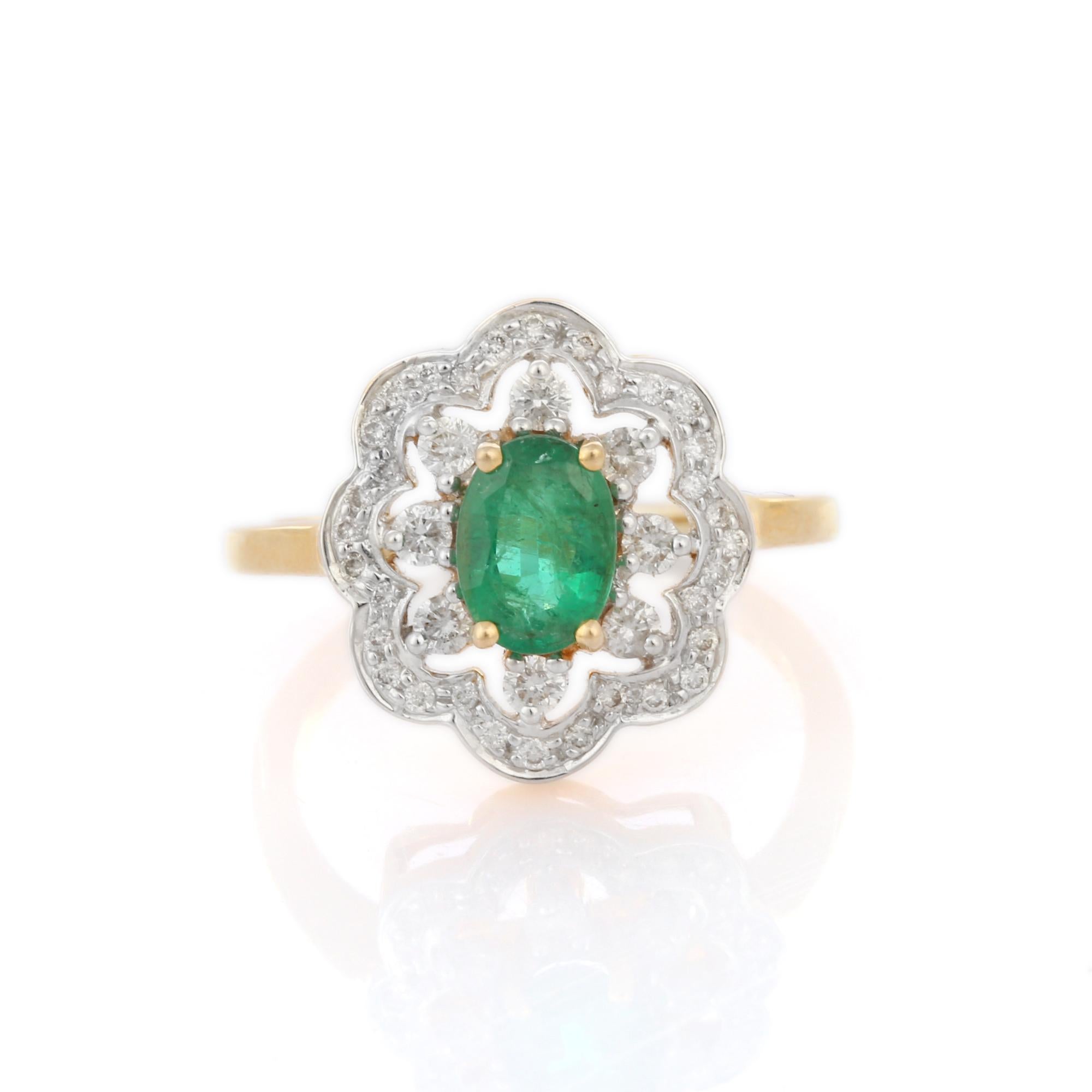 For Sale:  Big Floral Oval Cut Emerald and Diamond Cocktail Ring in 18K Yellow Gold 5