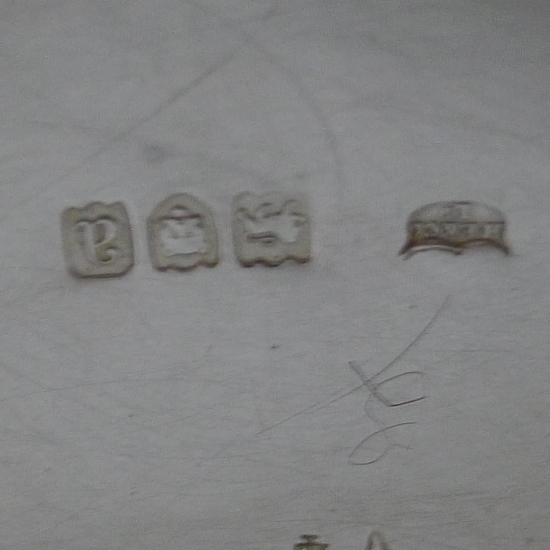 Magnífica caja de té inglesa victoriana de plata de ley - 1896 en venta 8