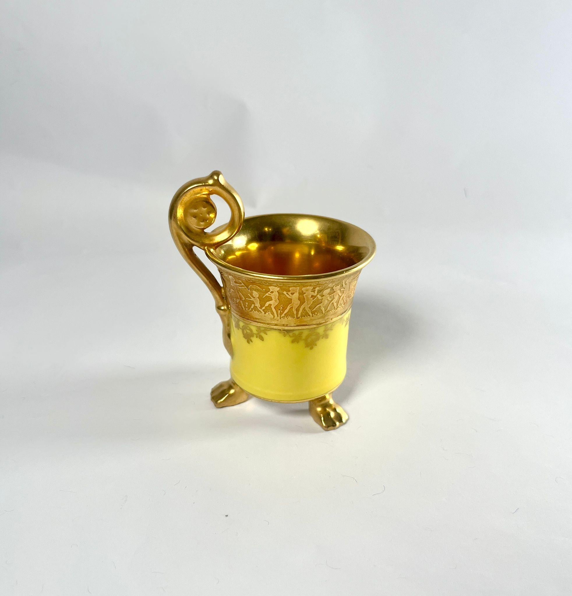 Prächtige Royal Epiag Tschechoslowakei Porzellantasse und Untertasse - Anfang 20. im Angebot 2