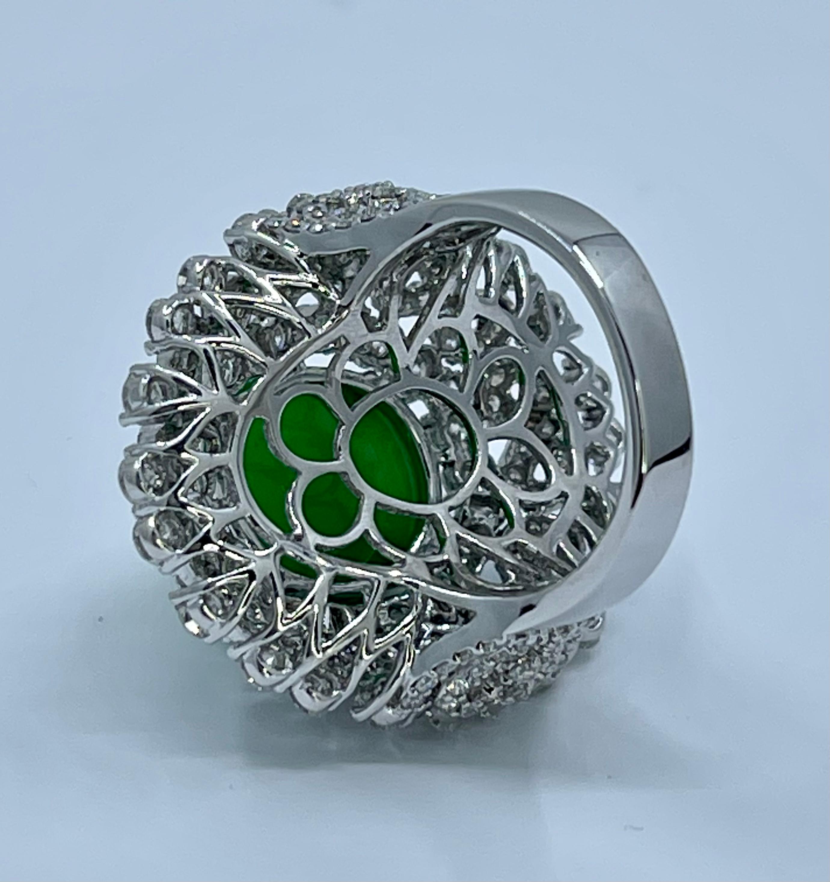 Magnificent Estate 21.50 Carat Jade and Diamond 18K White Gold Cocktail Ring 4
